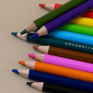 tips-of-water-color-pencils-showing-pigments