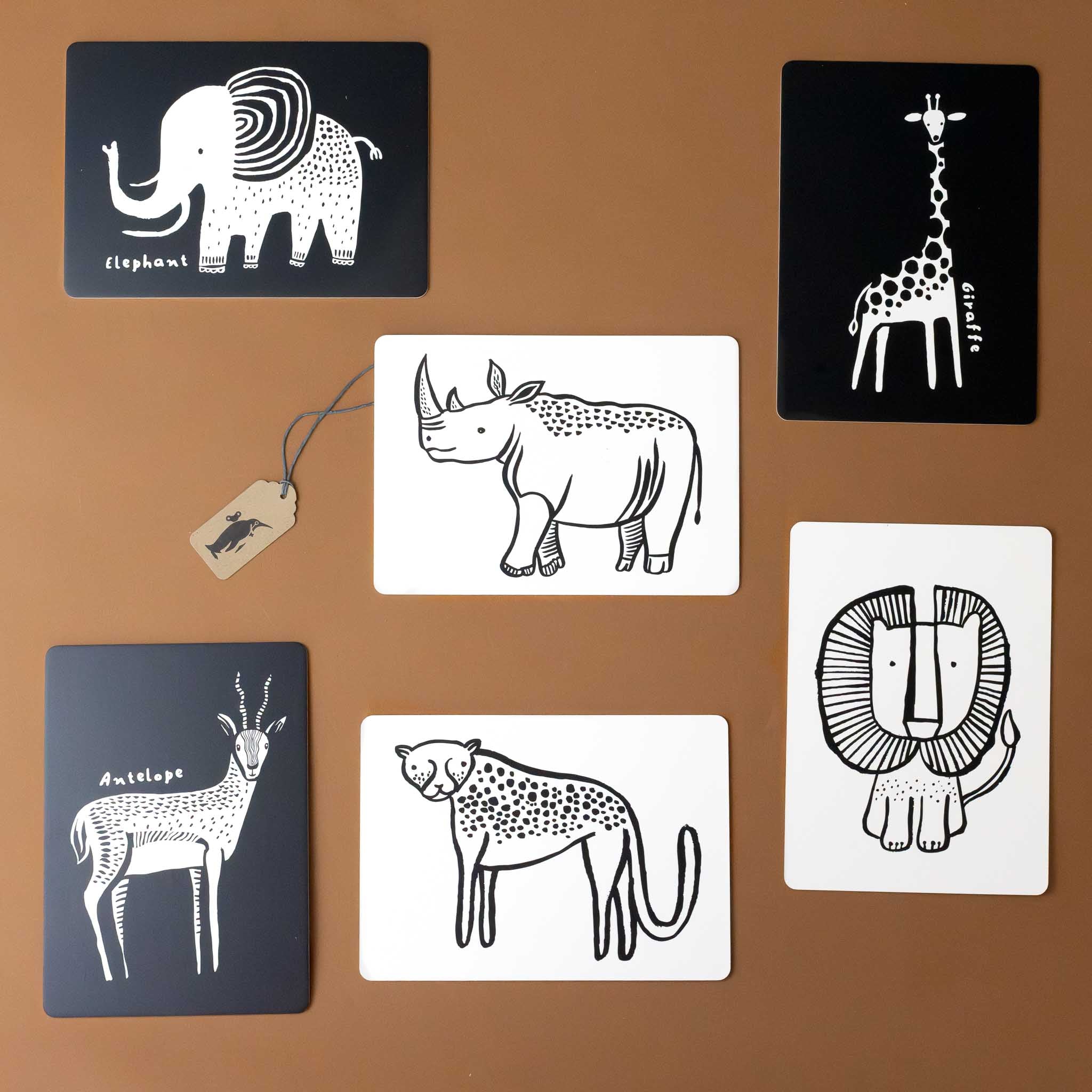 black-and-white-art-cards-for-baby---safari-box-with-elephant-giraffe-antelope-lion-cheetah-rhino