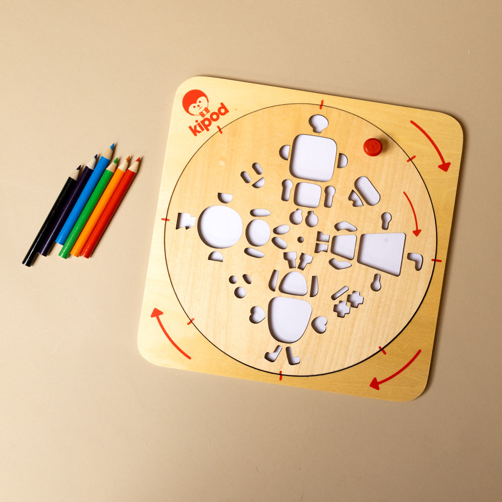 wooden-artwist-art-kit-robots-with-colored-pencils