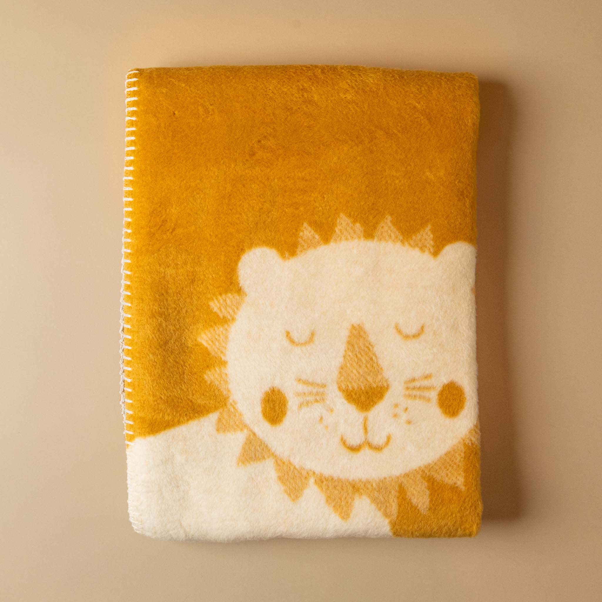 baby-blanket-sleepy-wakey-lions-ochre