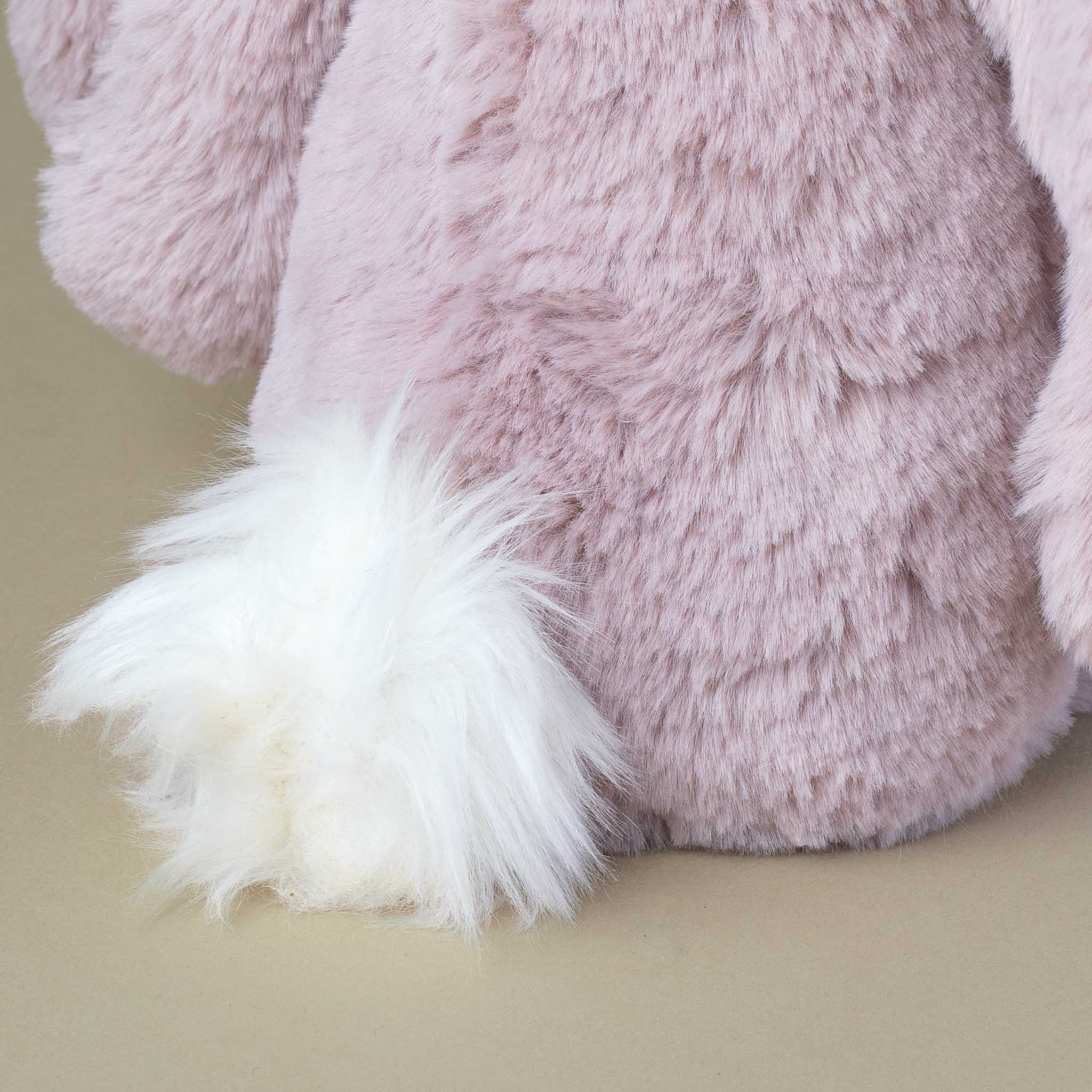 Bashful Bunny | Rosa - Medium