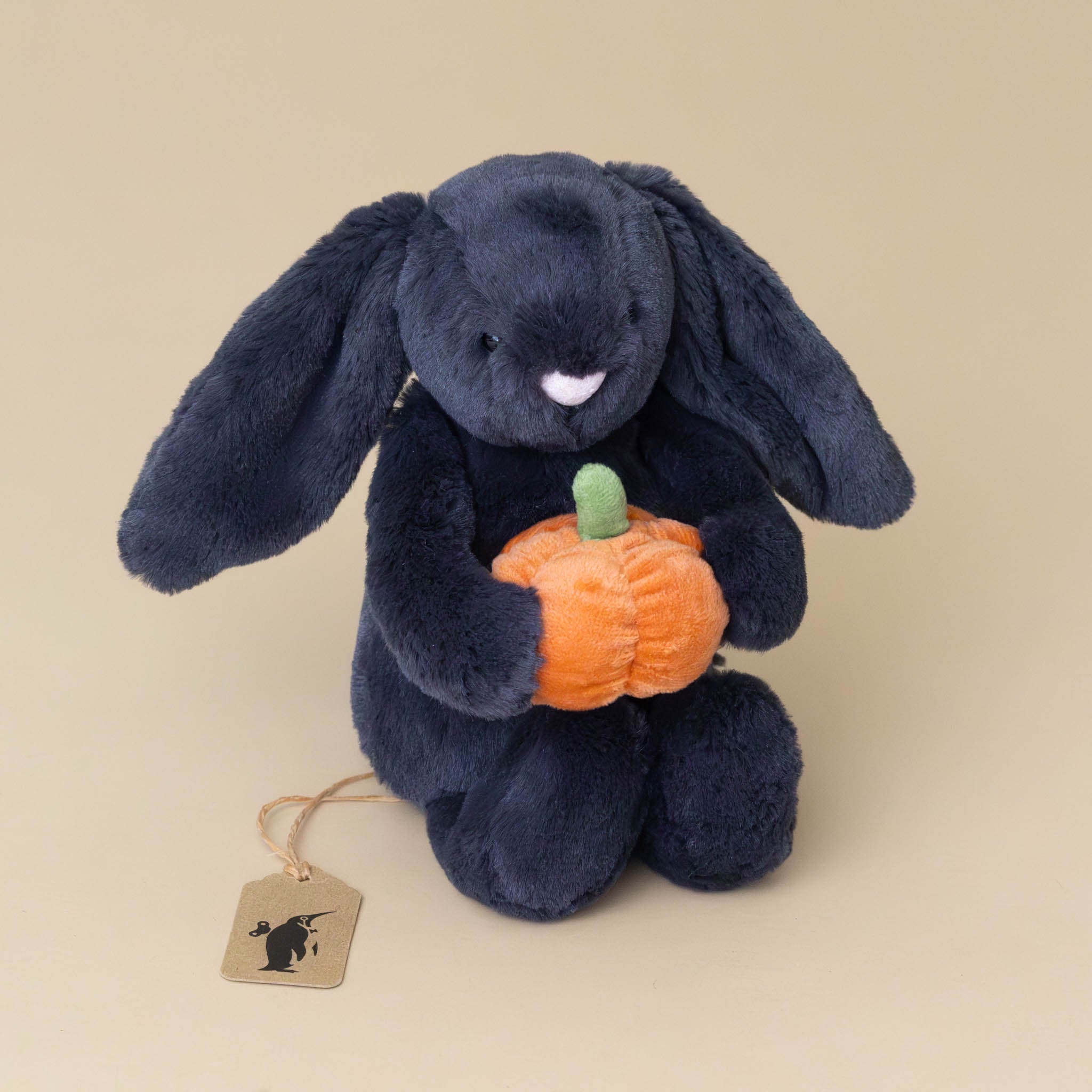 bashful-bunny-with-pumpkin-onyx-small-stuffed-animal