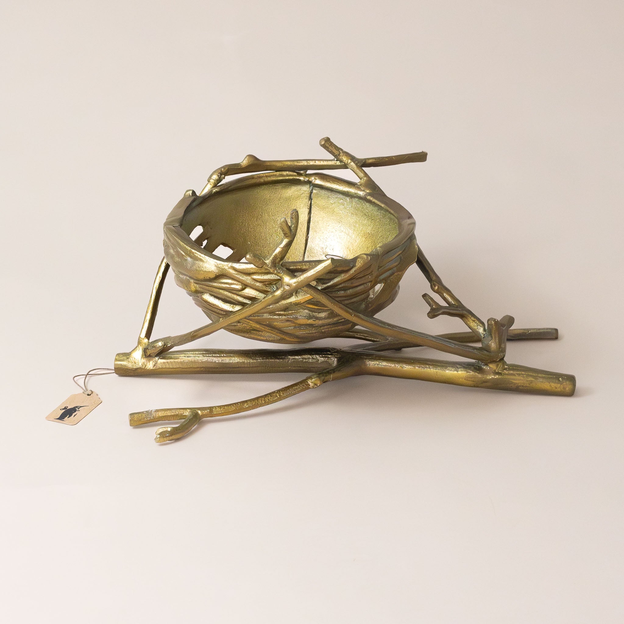 brass-dish-centerpiece-casted-nest