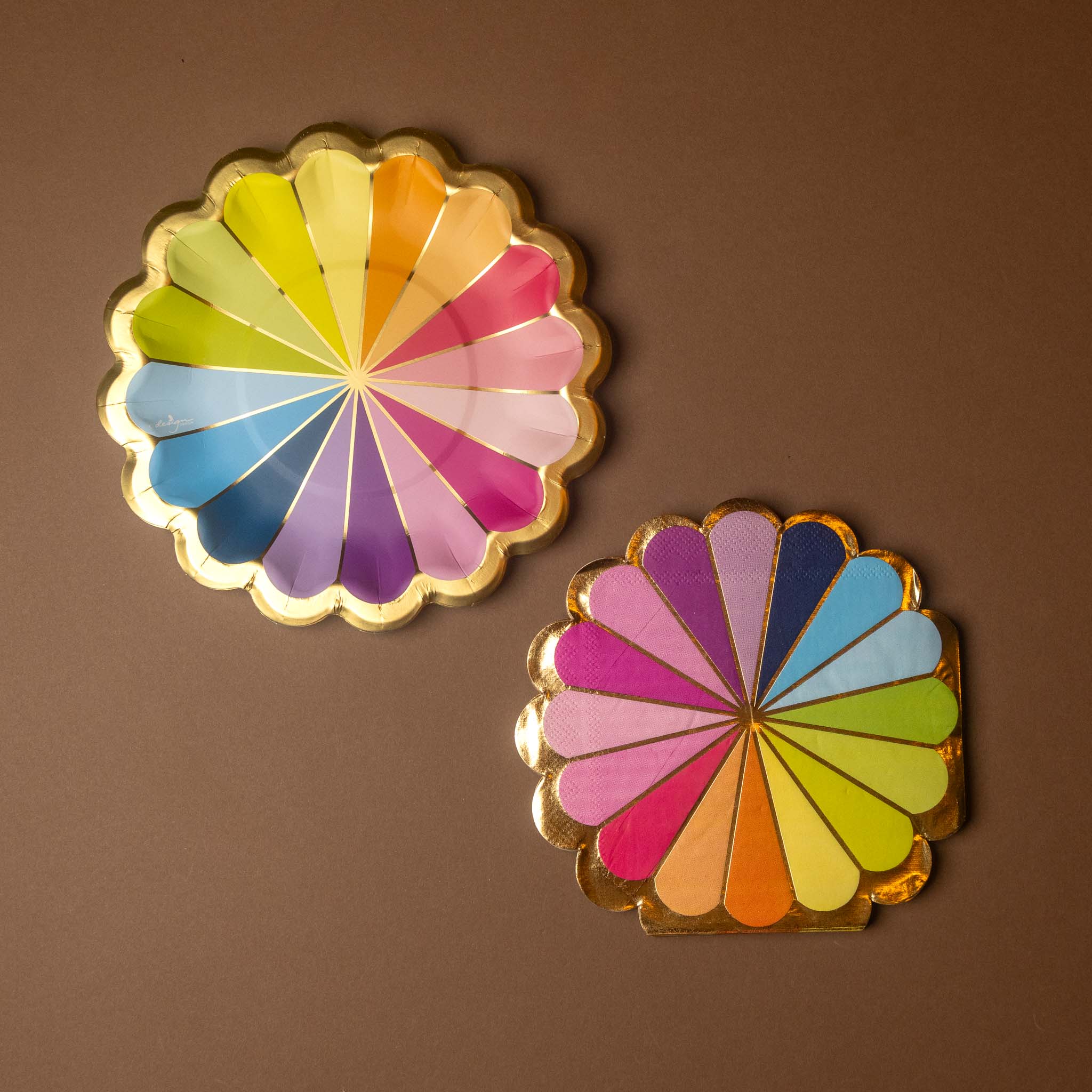 color-wheel-luncheon-napkin--plate