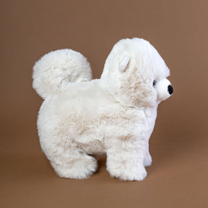 side-view-white-pomerranian-stuffed-animal