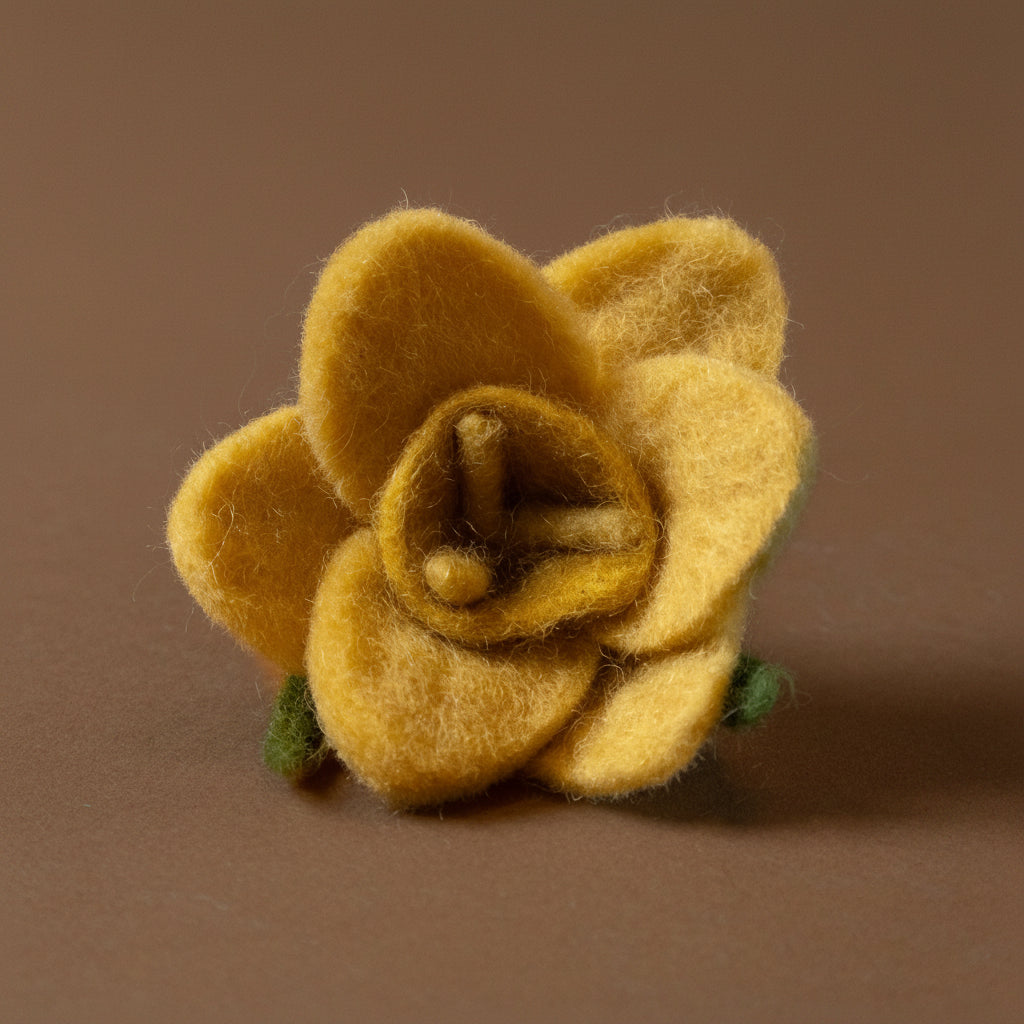 felt-daffodil-stem-short