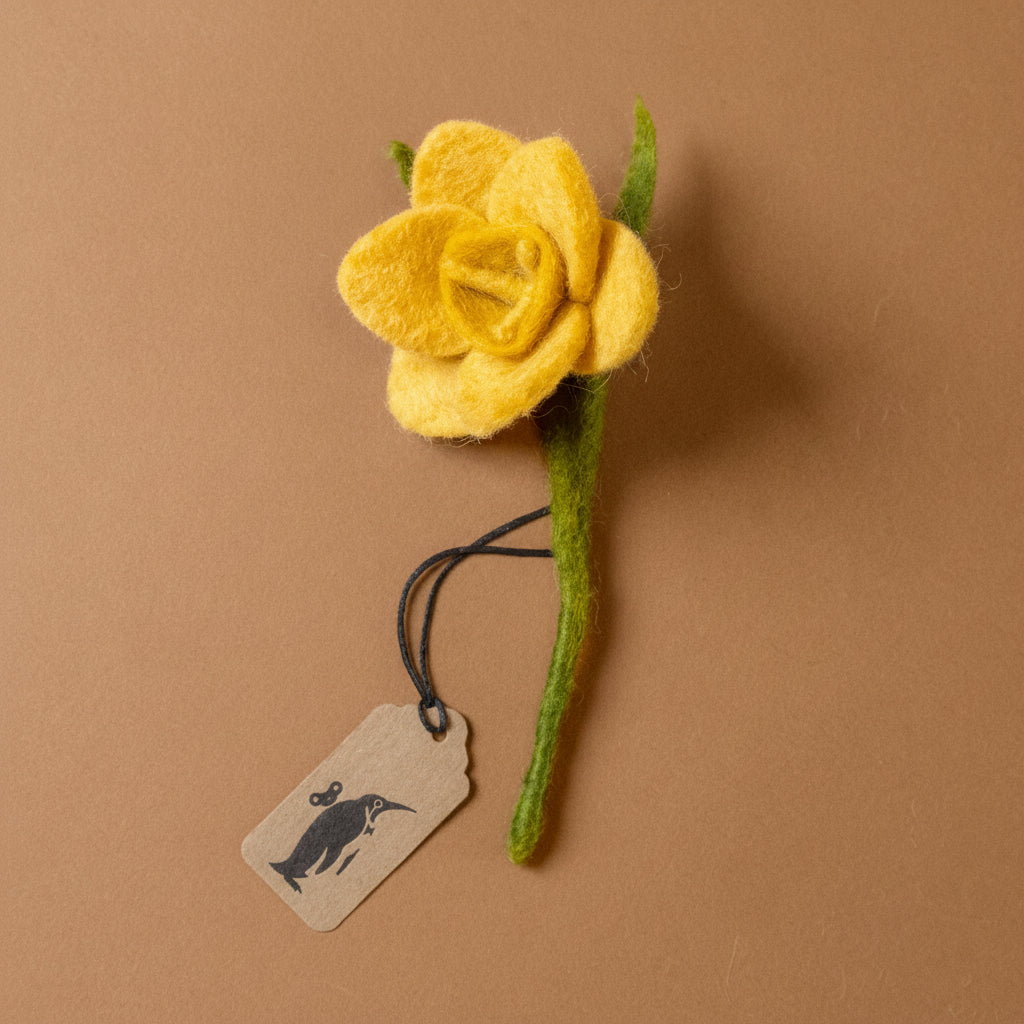 felt-daffodil-stem-short