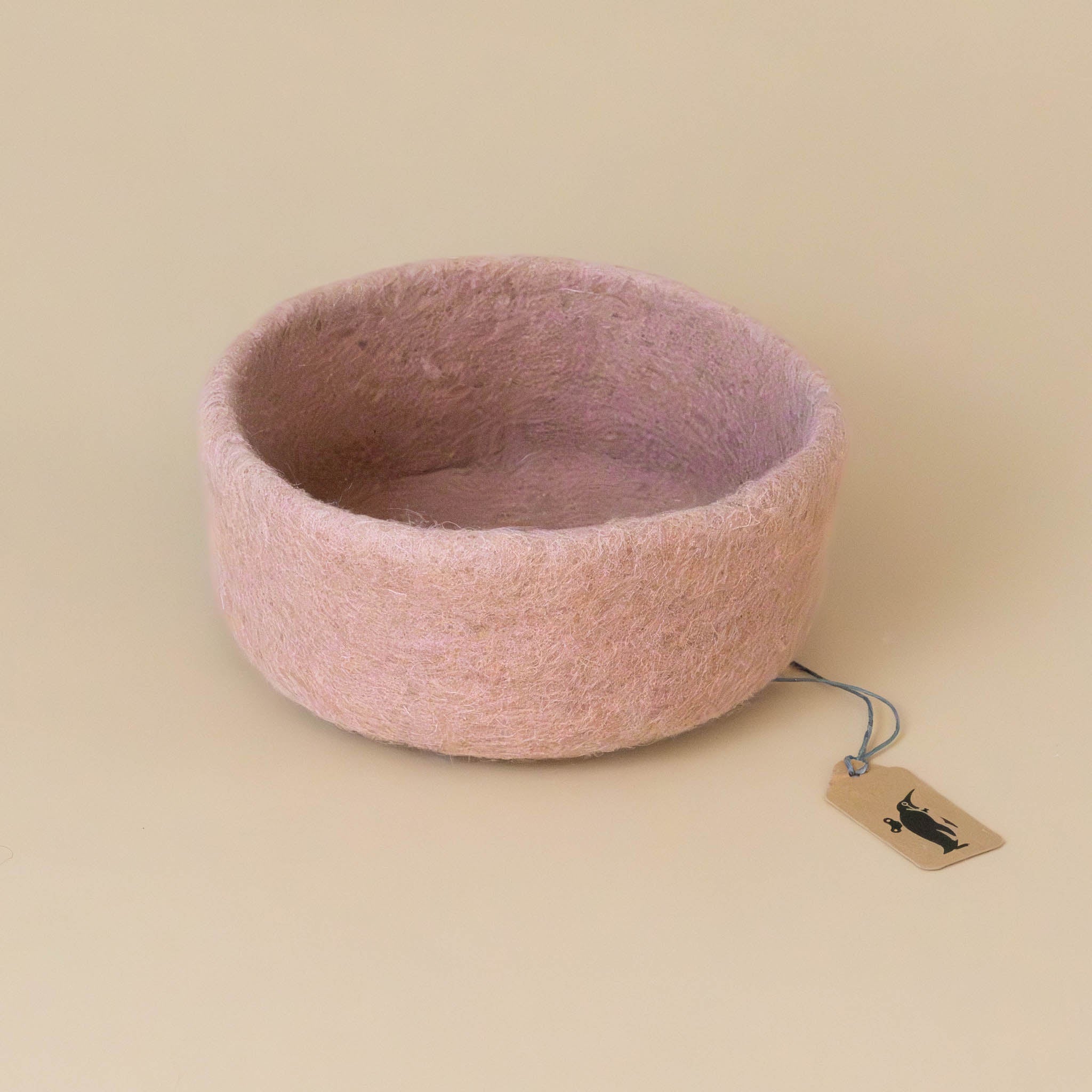 felt-dish-blush-medium