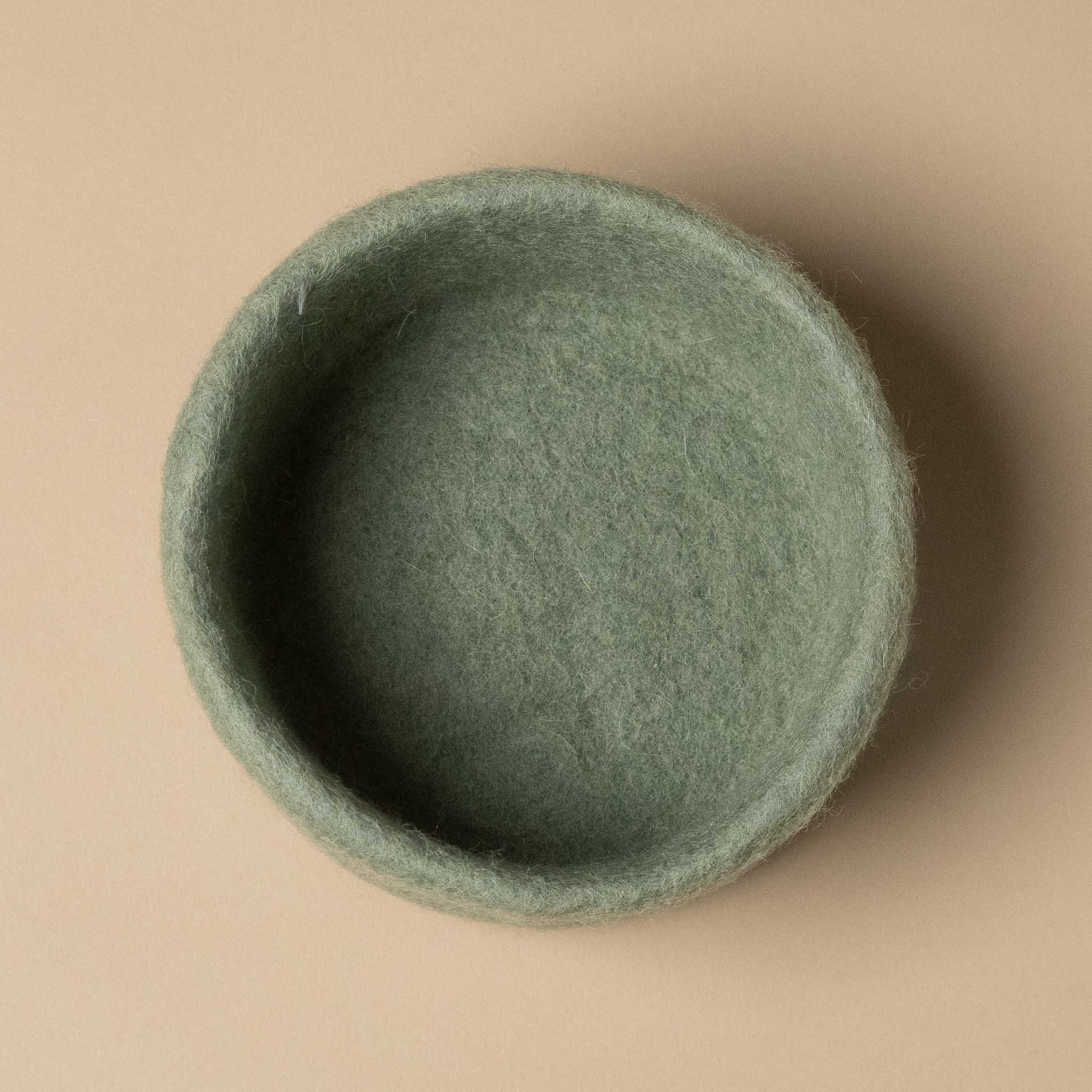 felt-dish-mint-green-small