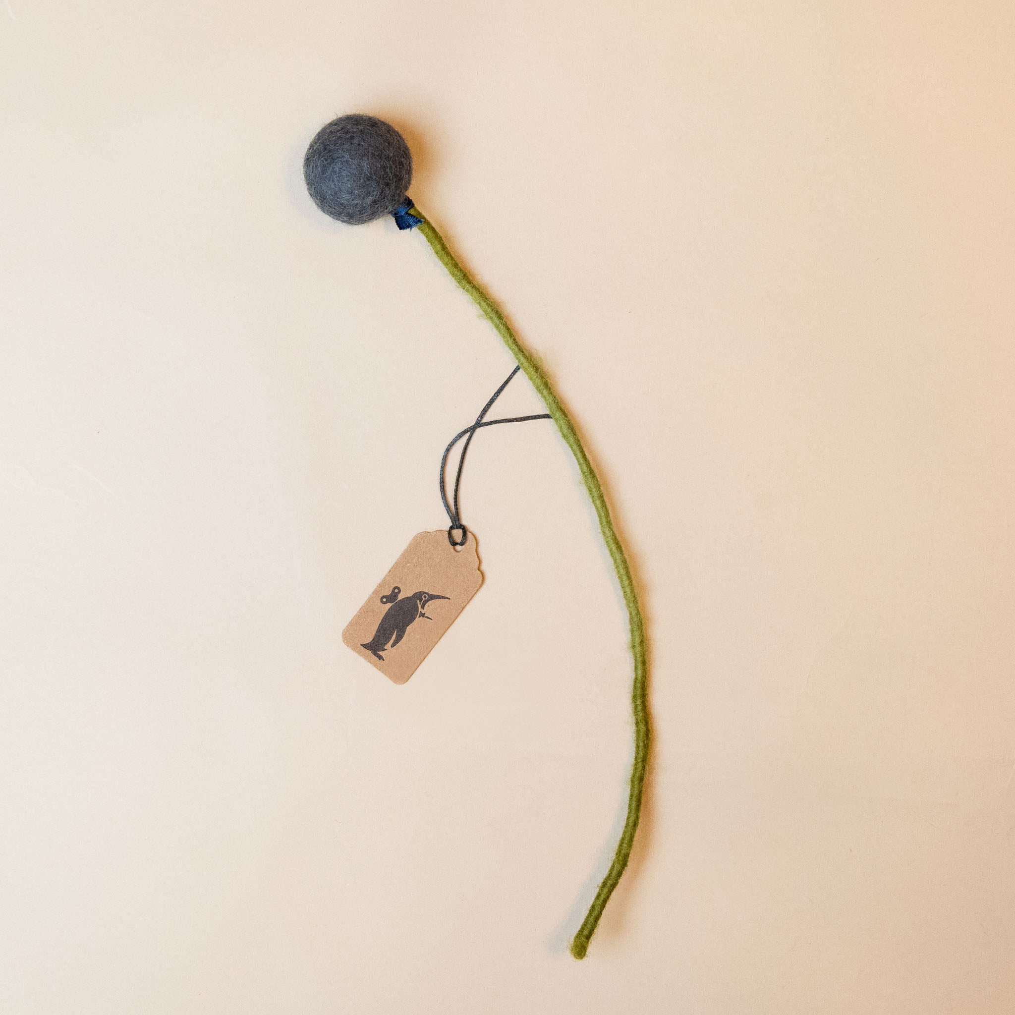 felt-pom-flower-marine-large