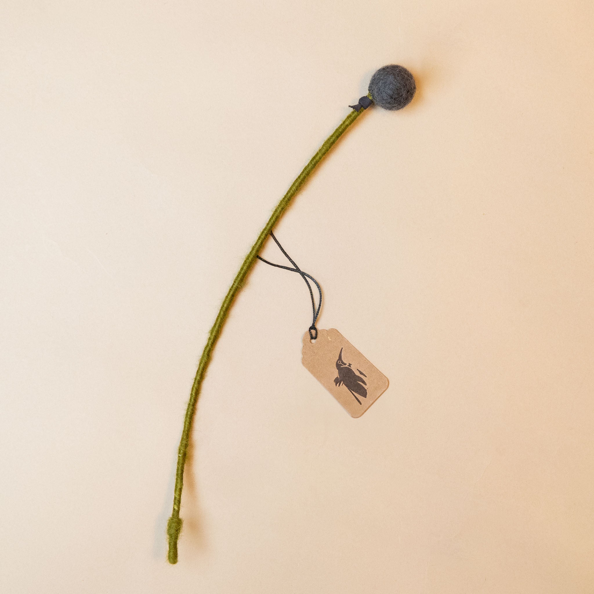 felt-pom-flower-marine-small