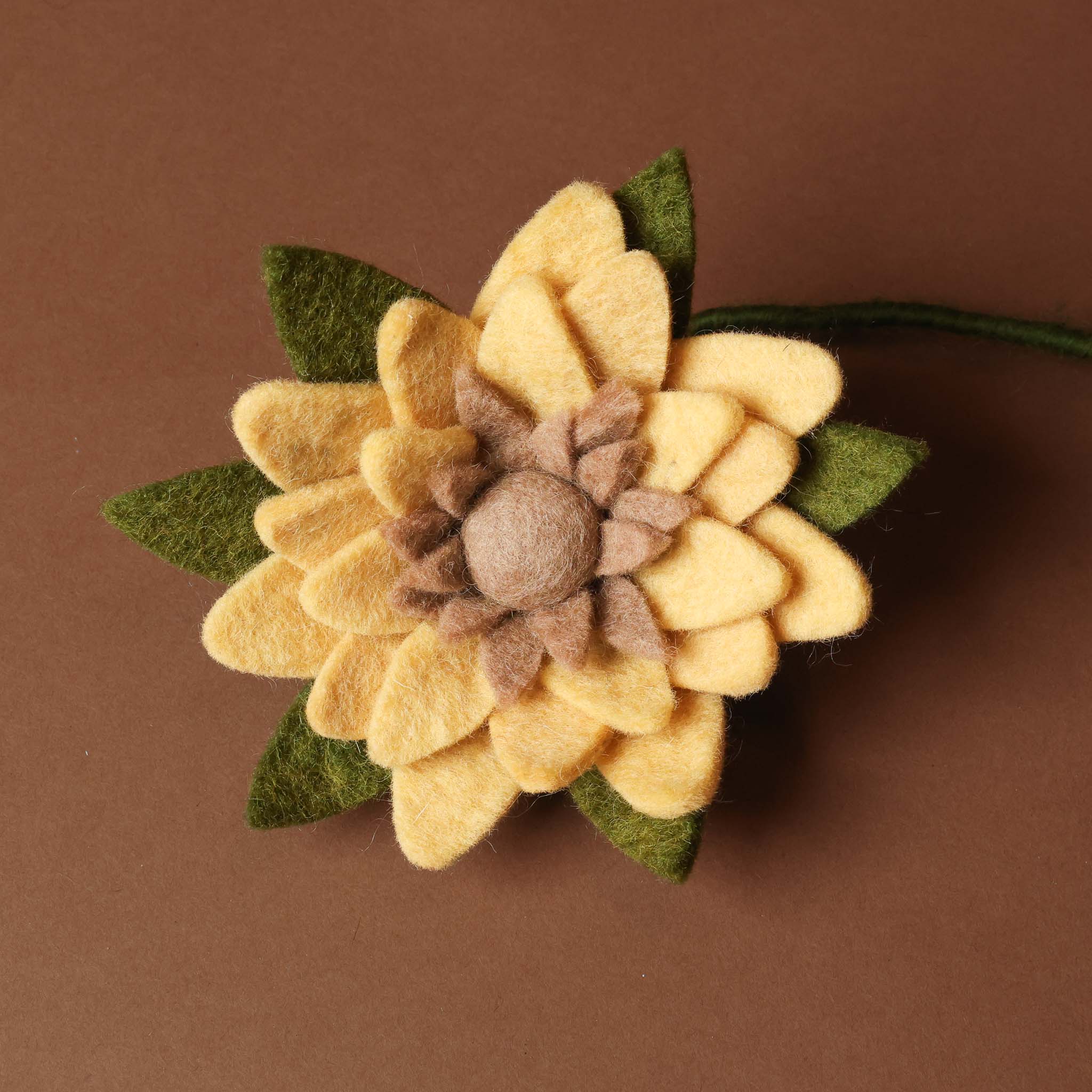 felt-sunflower-stem-butter_