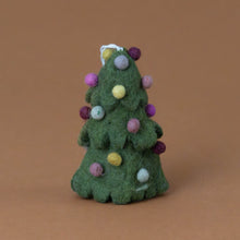 Load image into Gallery viewer, felted-christmas-tree-ornament-green