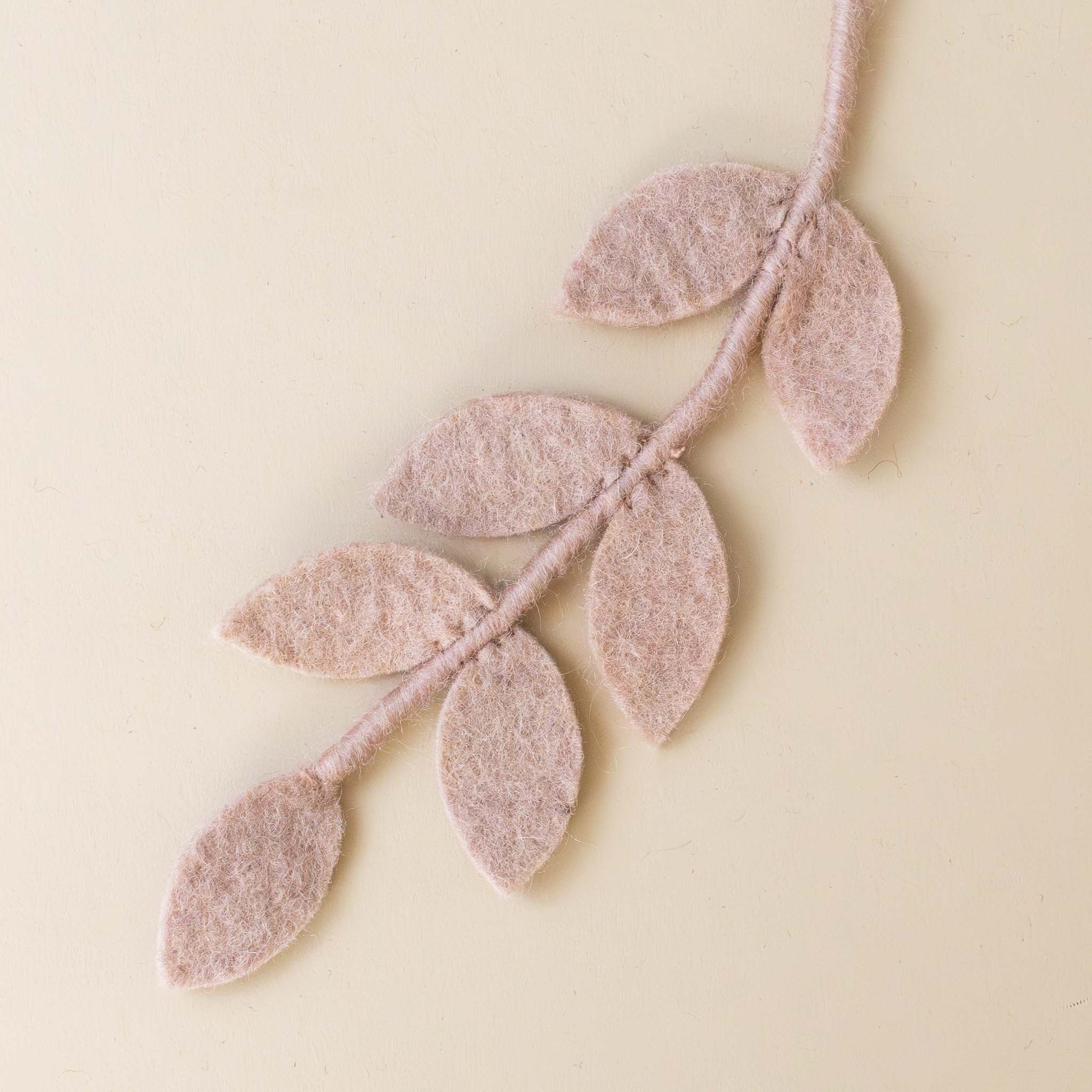 felted-flat-leaf-stem-blush