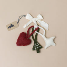 Load image into Gallery viewer, felted-ornament-set-crimson-heart-green-tree-and-white-star