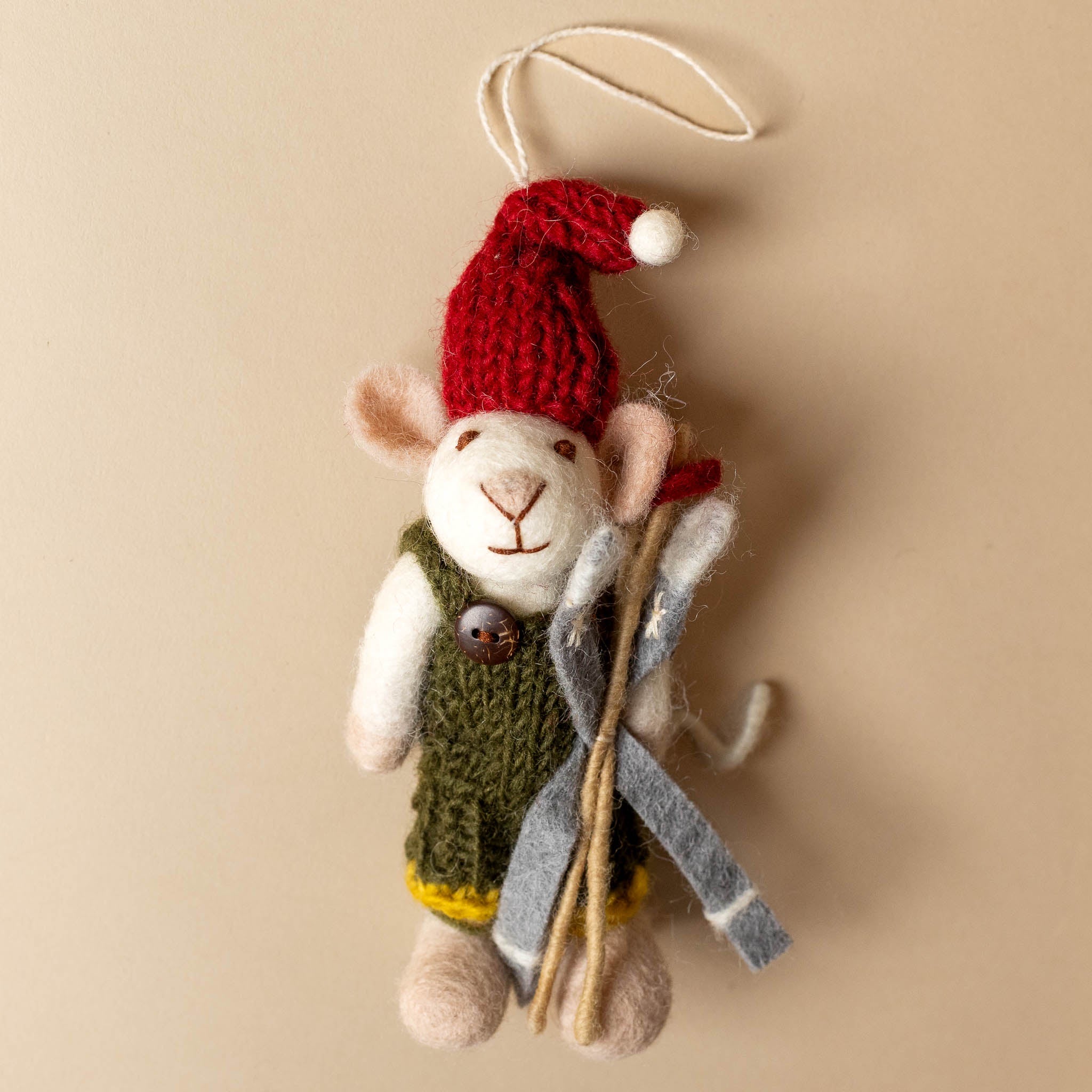felted-white-mouse-ornament-green-overalls-and-skis