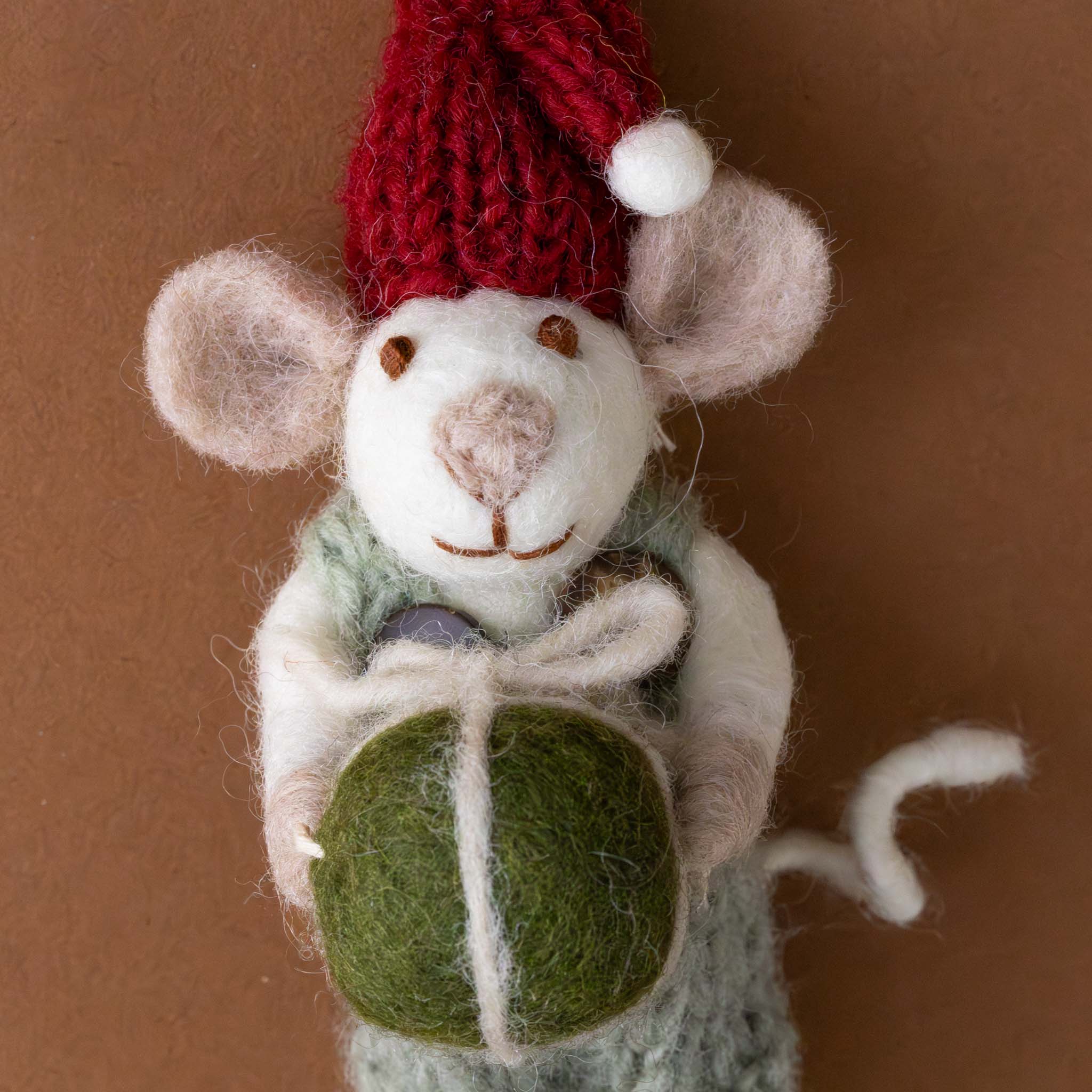 felted-white-mouse-ornament-sage-overalls-with-green-present