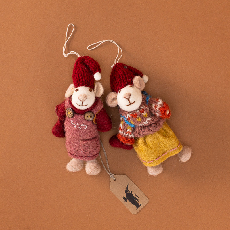 felted-white-mouse-ornament-set--spreading-kindness