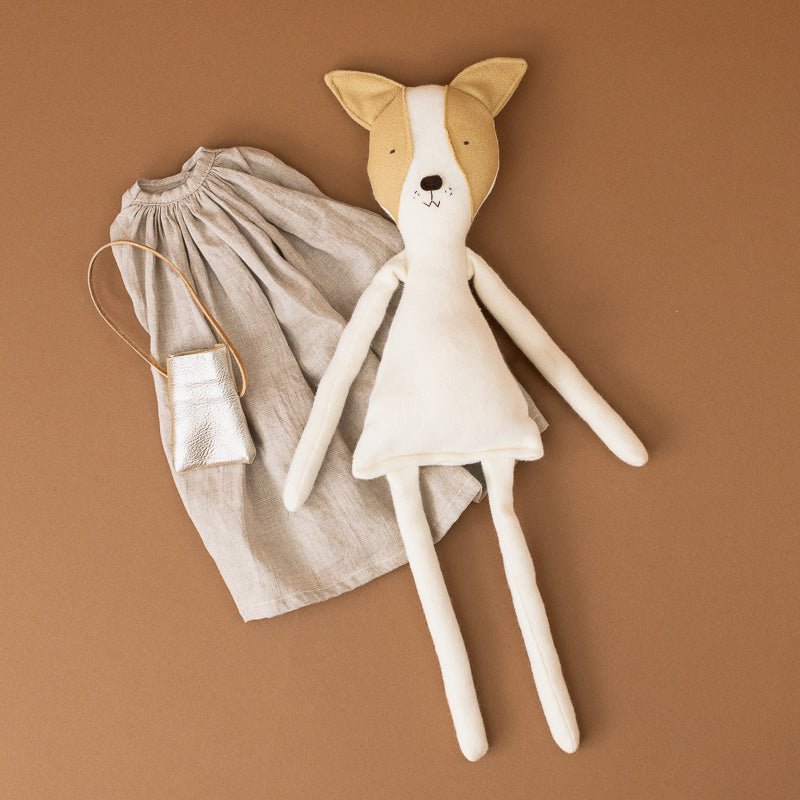 fig-the-frenchie--canyon-linen-dress-doll-and-clothes