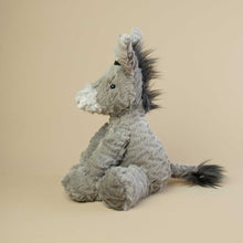 Load image into Gallery viewer, sideview-of-donkey-to-see-his-tail