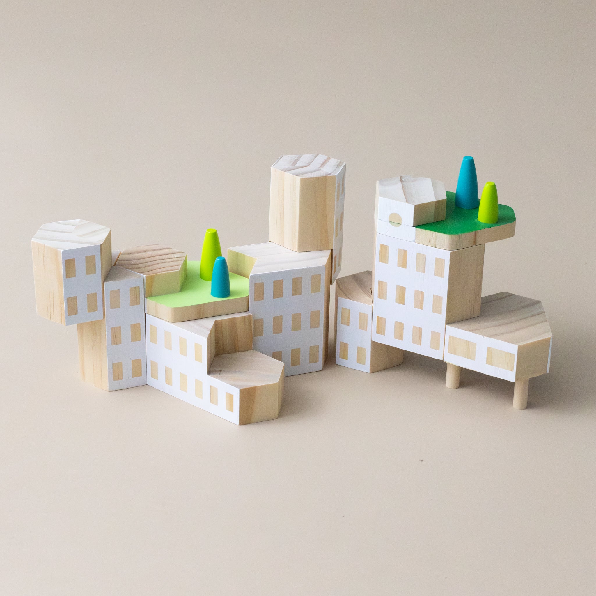 garden-city-blockitecture-city-dwelling-showing-buildings-and-trees