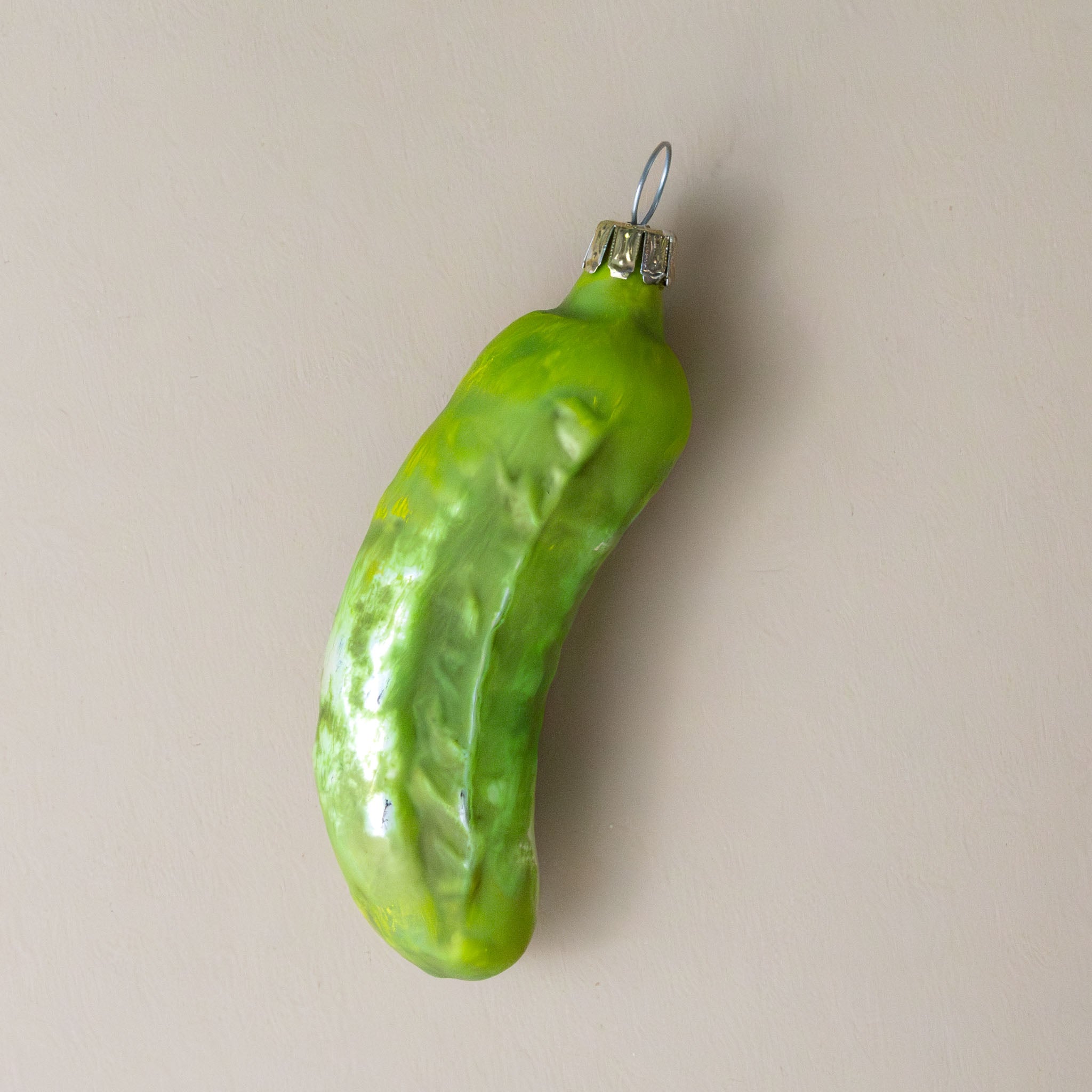 german-glass-ornament-christmas-pickle