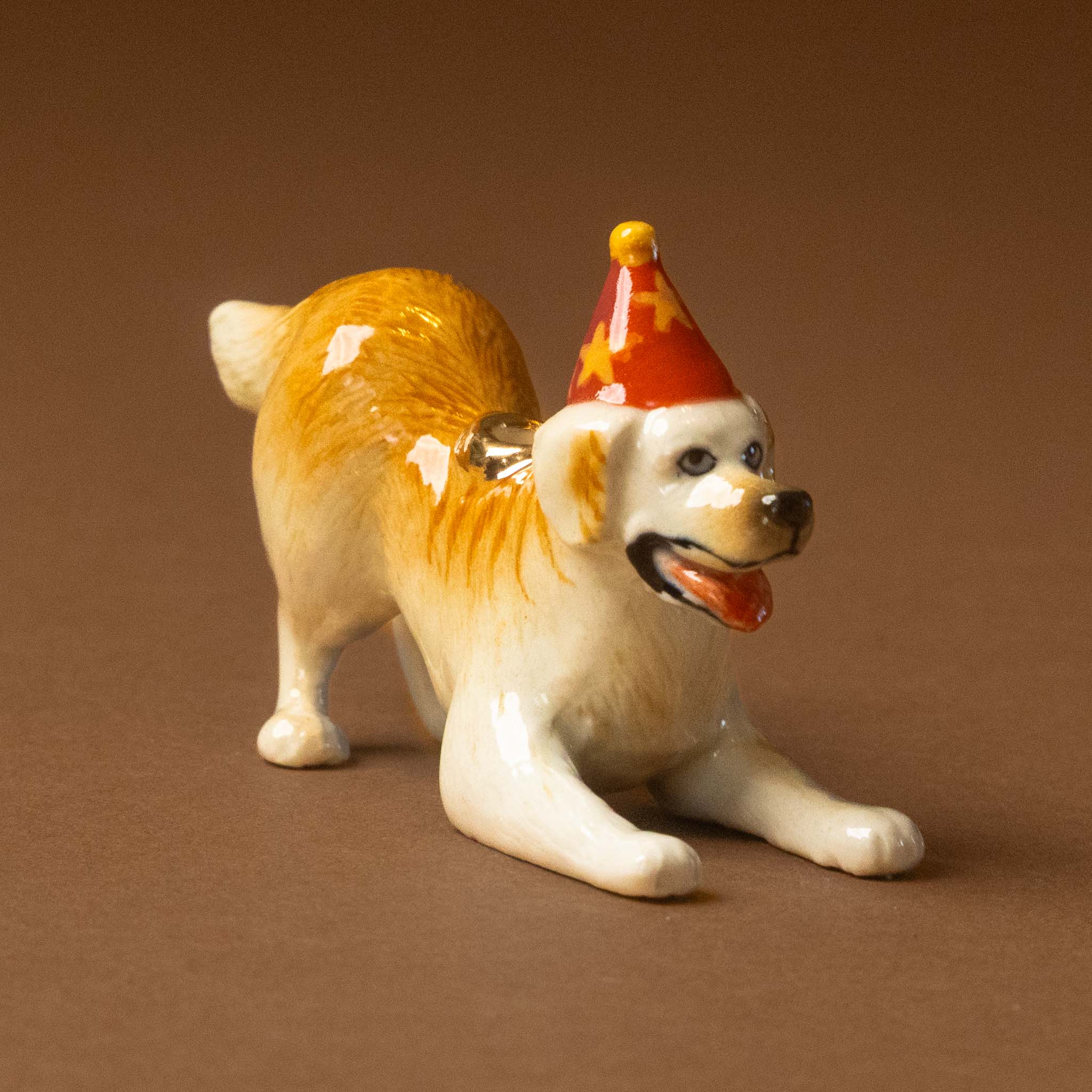 heirloom-porcelain-cake-topper-golden-retriever
