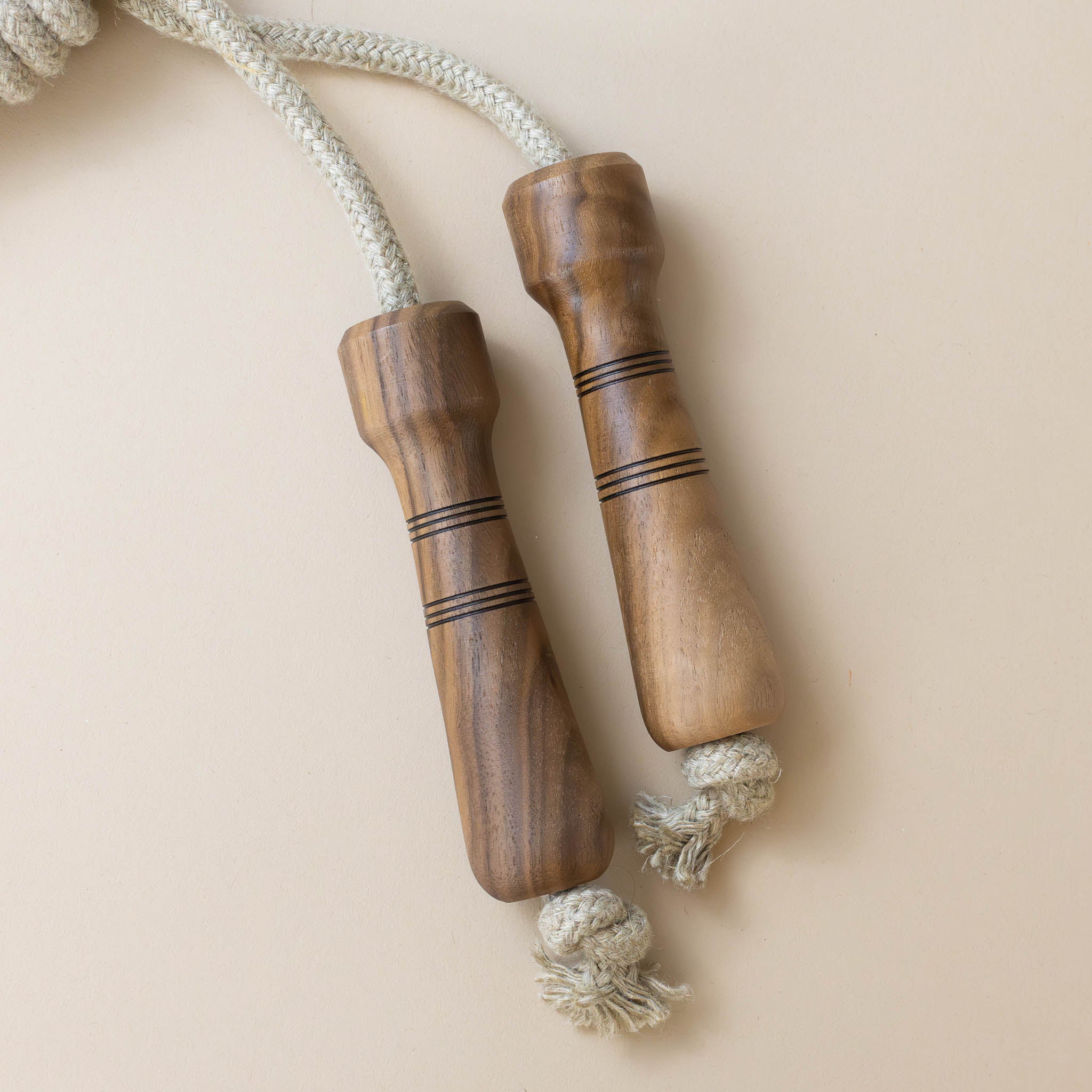 jump-rope-with-wooden-handles-walnut