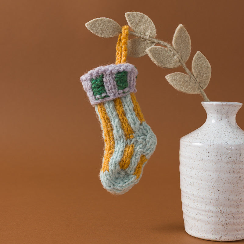 knit_stocking_ornament_frosty_window_stripe