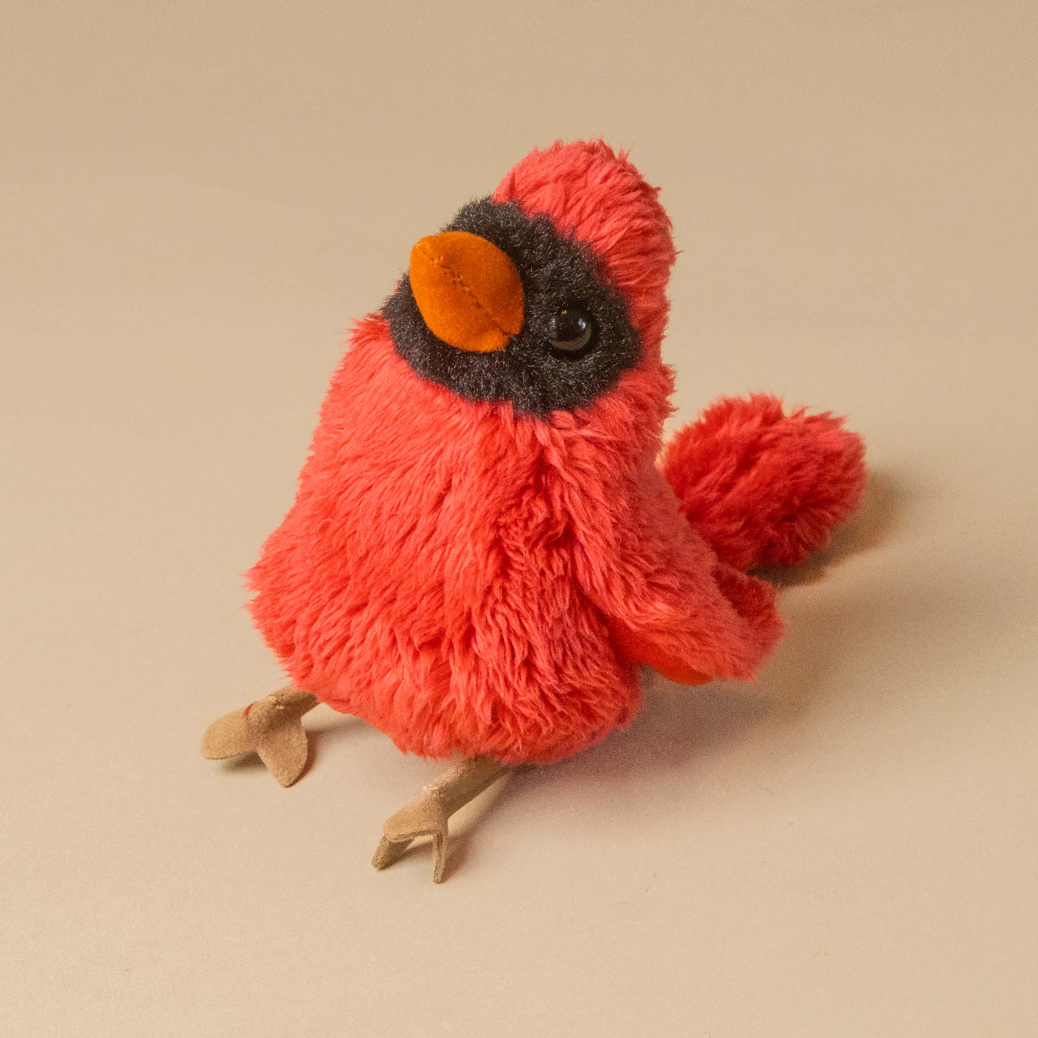 little-cardinal-finger-puppet
