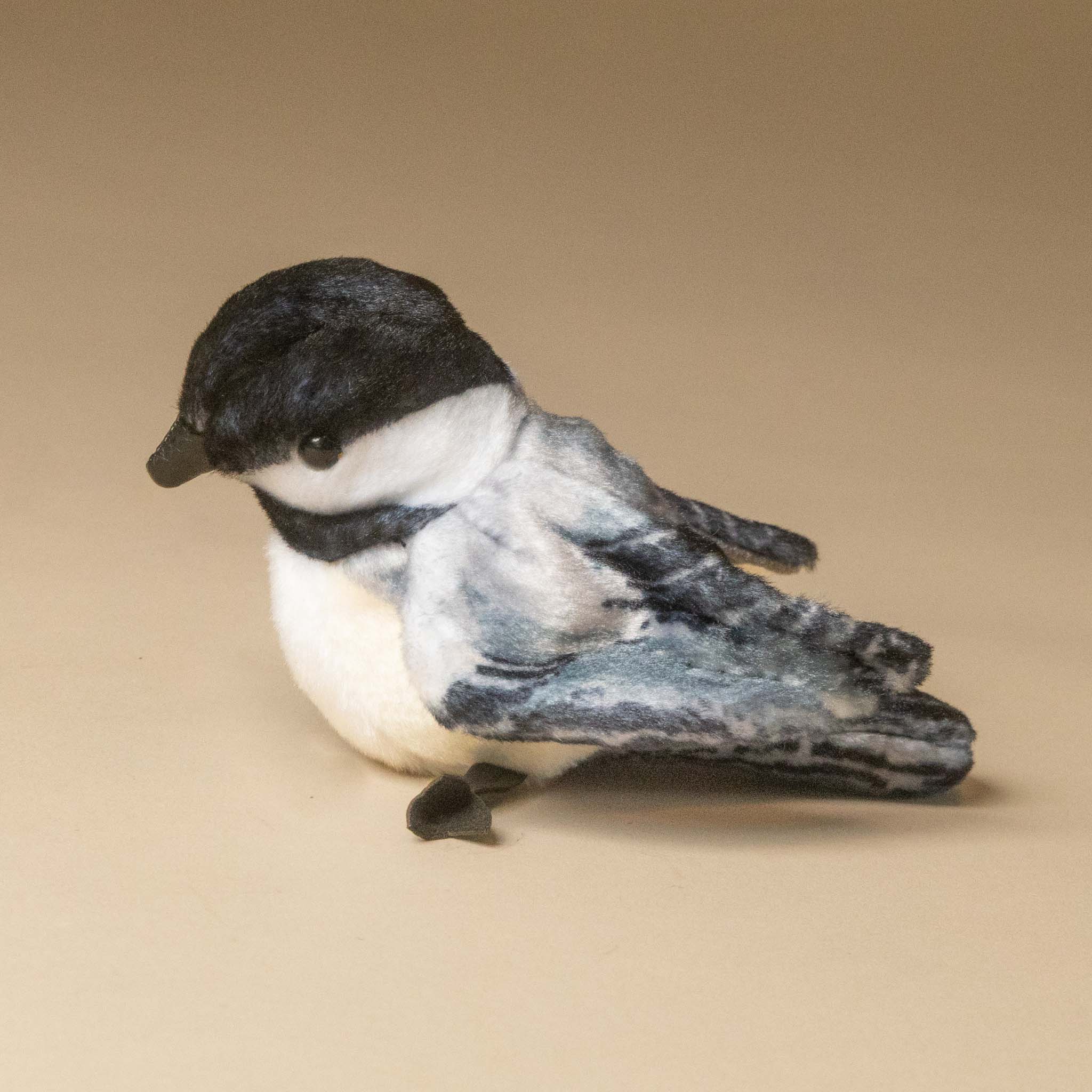 little-chickadee-finger-puppet