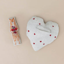 Load image into Gallery viewer,  Analyzing image    little-embroidered-pocket-pillow-heart-y-fox-holding-heart-and-flowers