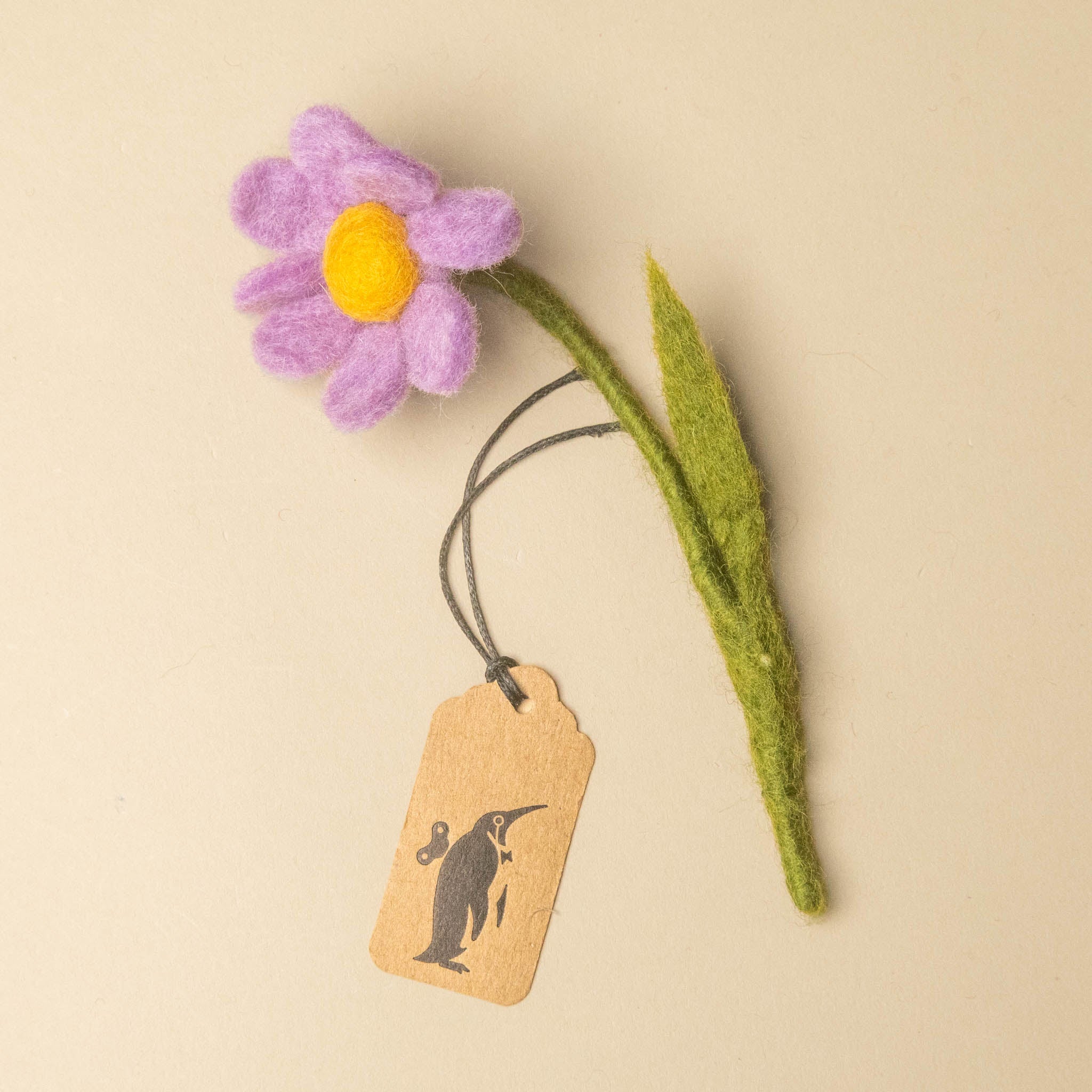 little-felt-anemone-with-leaf-mulberry