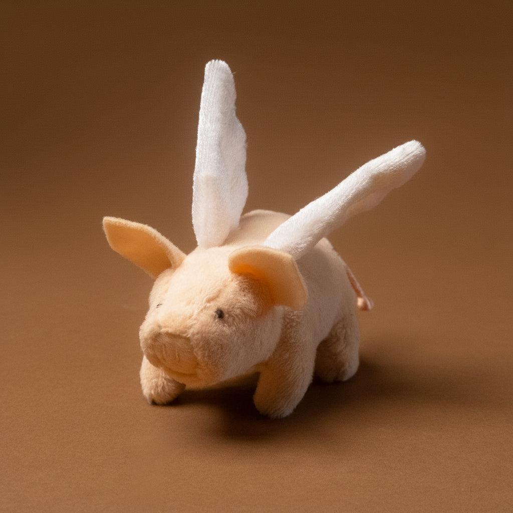 little-flying-piglet-finger-puppet