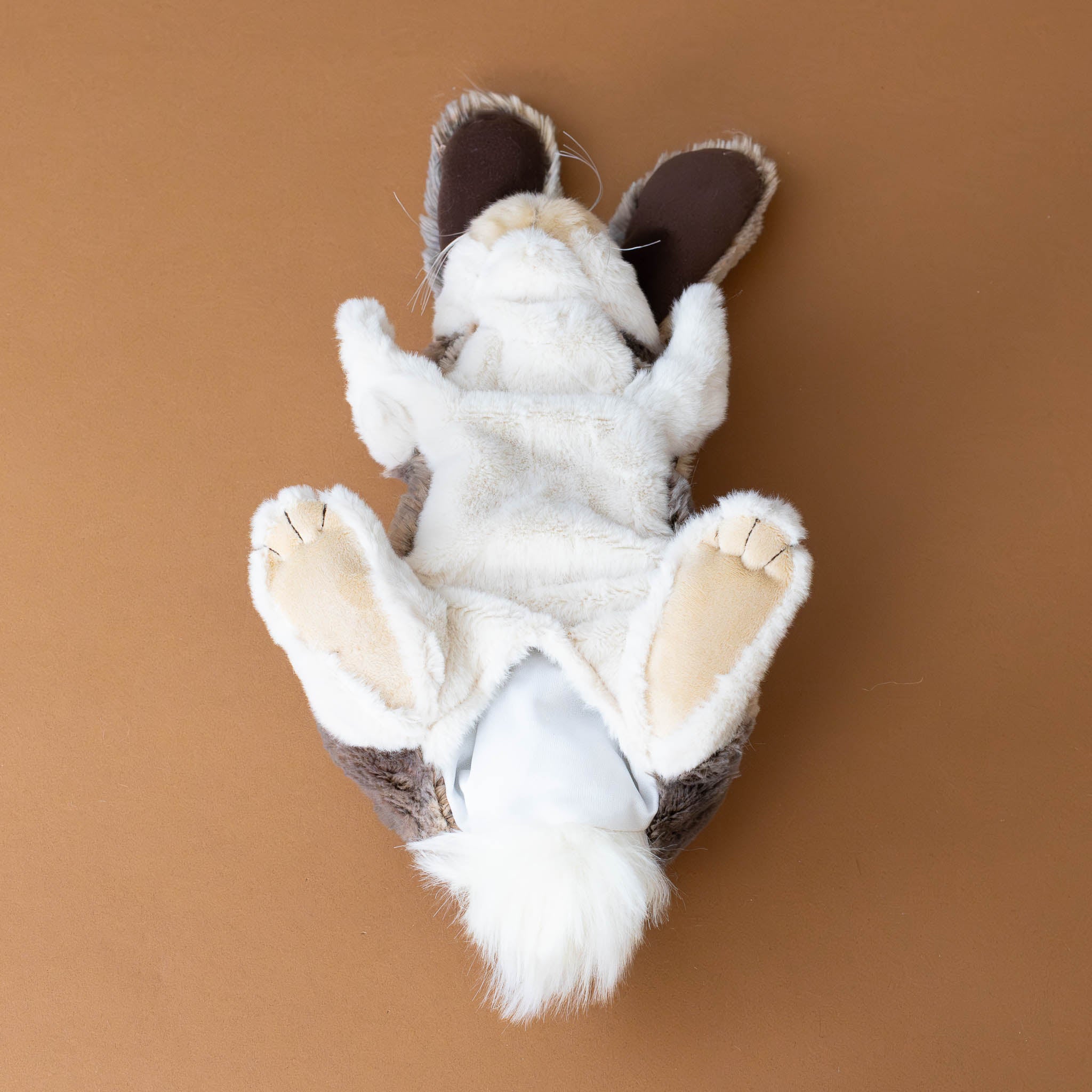 little-lop-eared-rabbit-hand-puppet-belly-with-hand-pocket