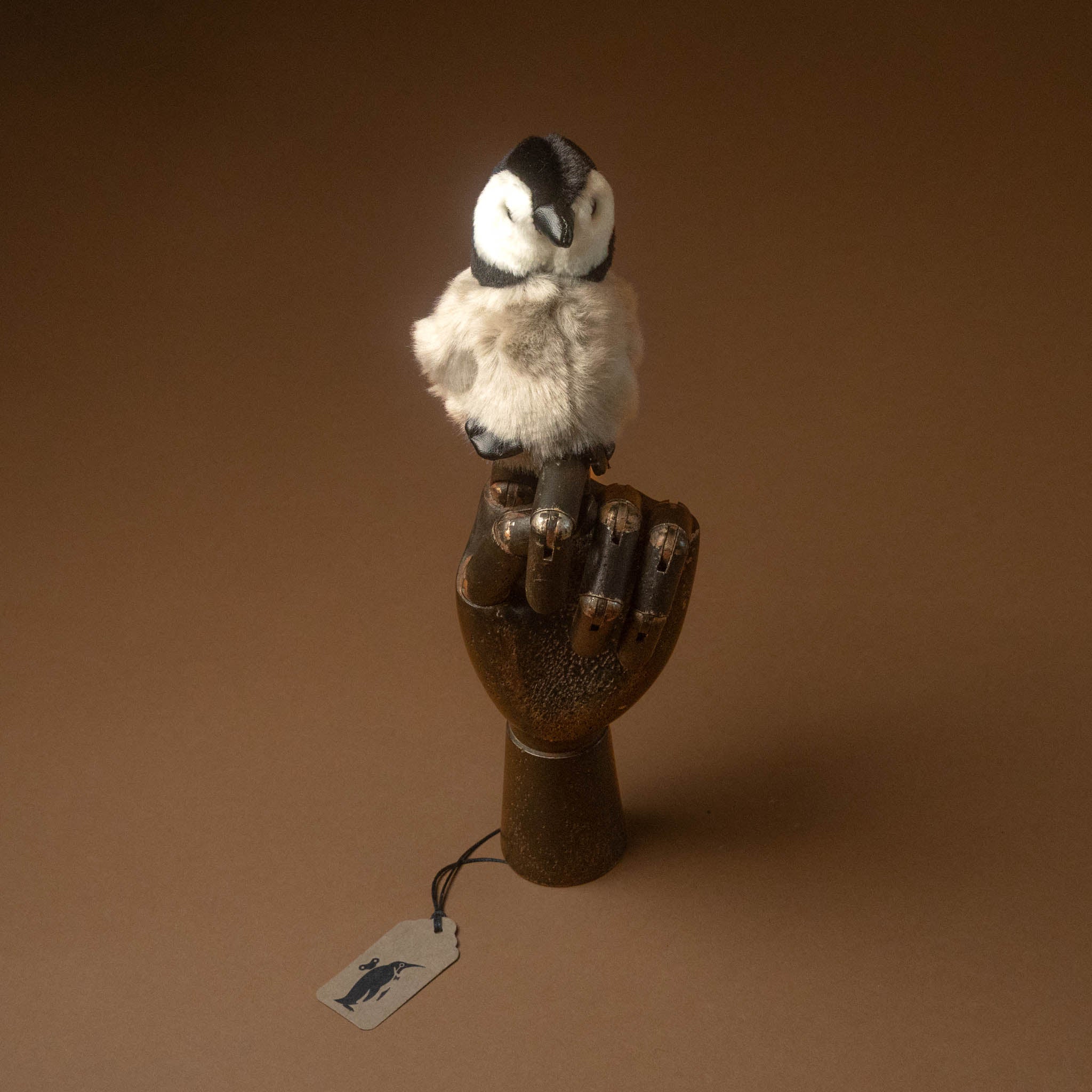 little-penguin-chick-finger-puppet