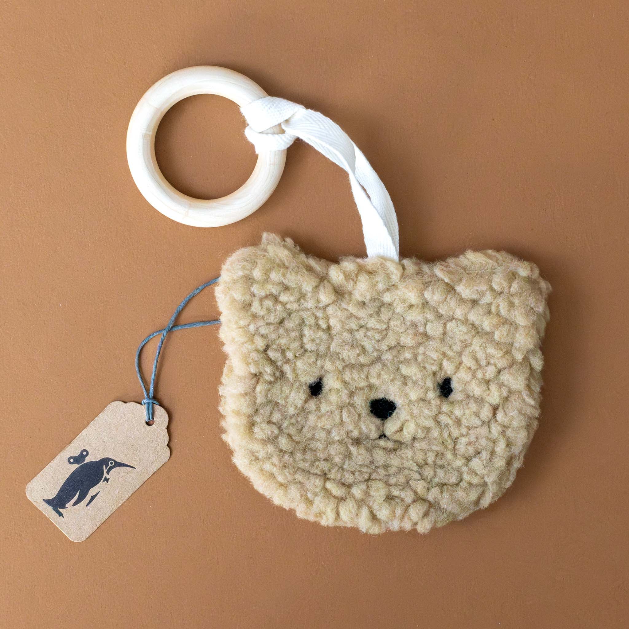 little-sherpa-bear-teether-caramel