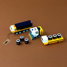 Load image into Gallery viewer, marge-vehicles-play-set-sector-9-yellow-and-black-wooden-set-with-cargo