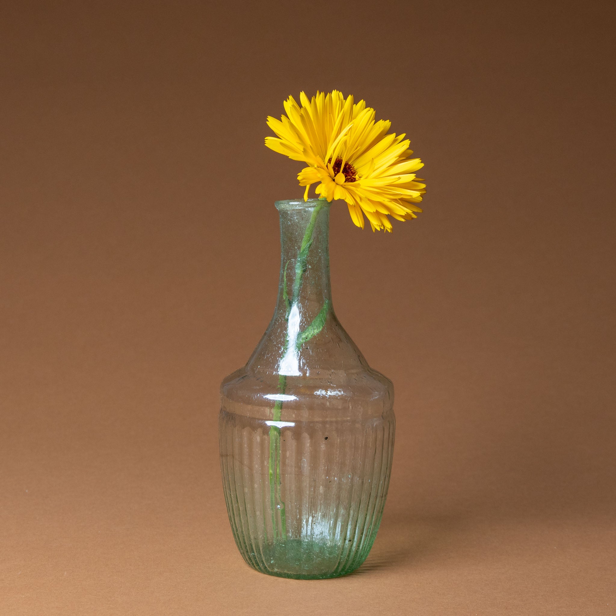 matcha-pepper-glass-vase-medium