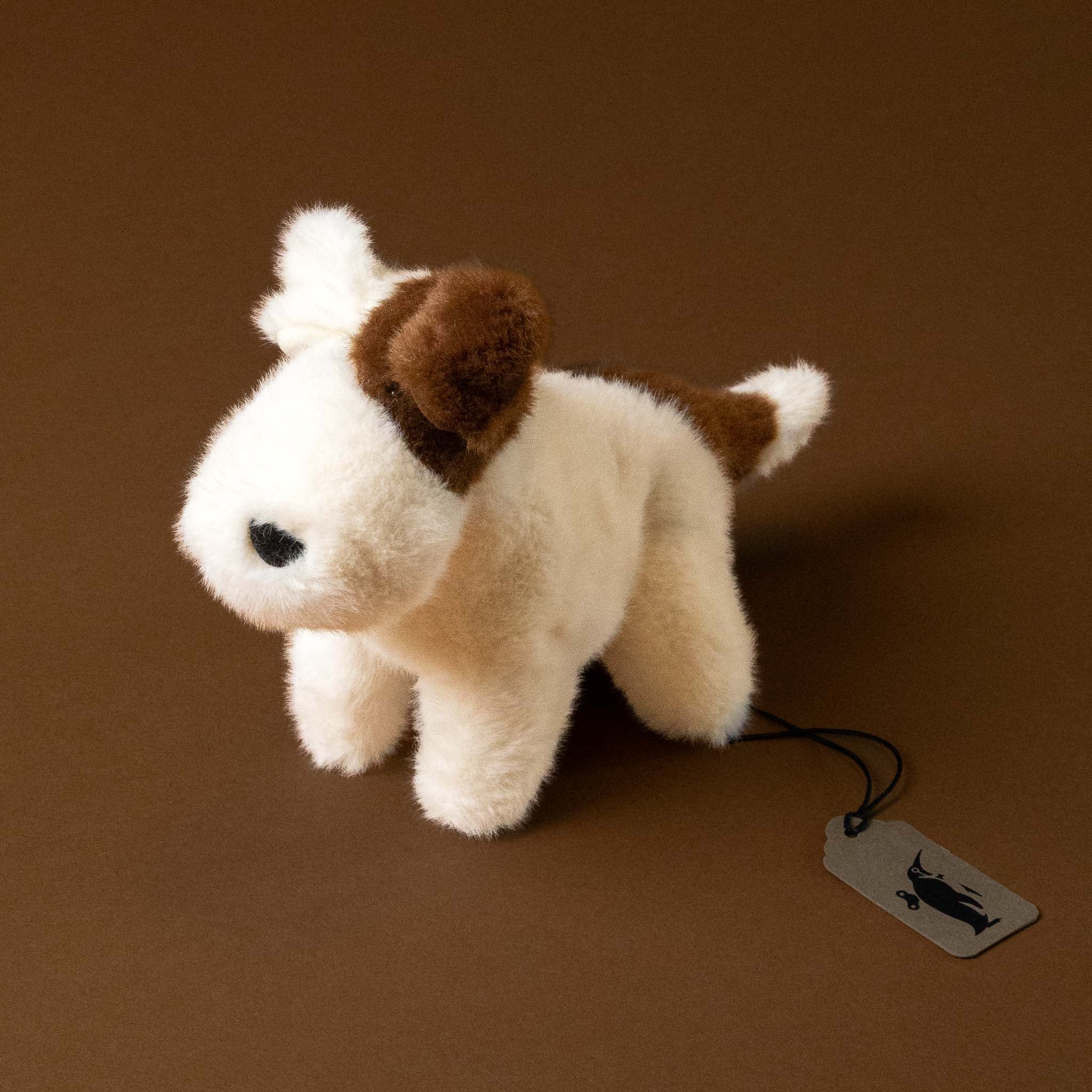 muzzle-tammy-pup-small-white-and-brown-stuffed-animal