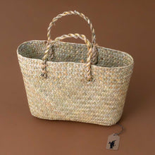 Load image into Gallery viewer, natural-woven-straw-tote