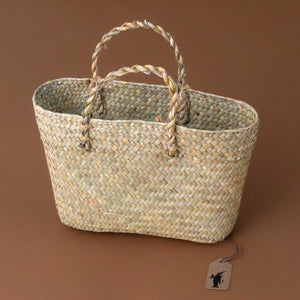 natural-woven-straw-tote