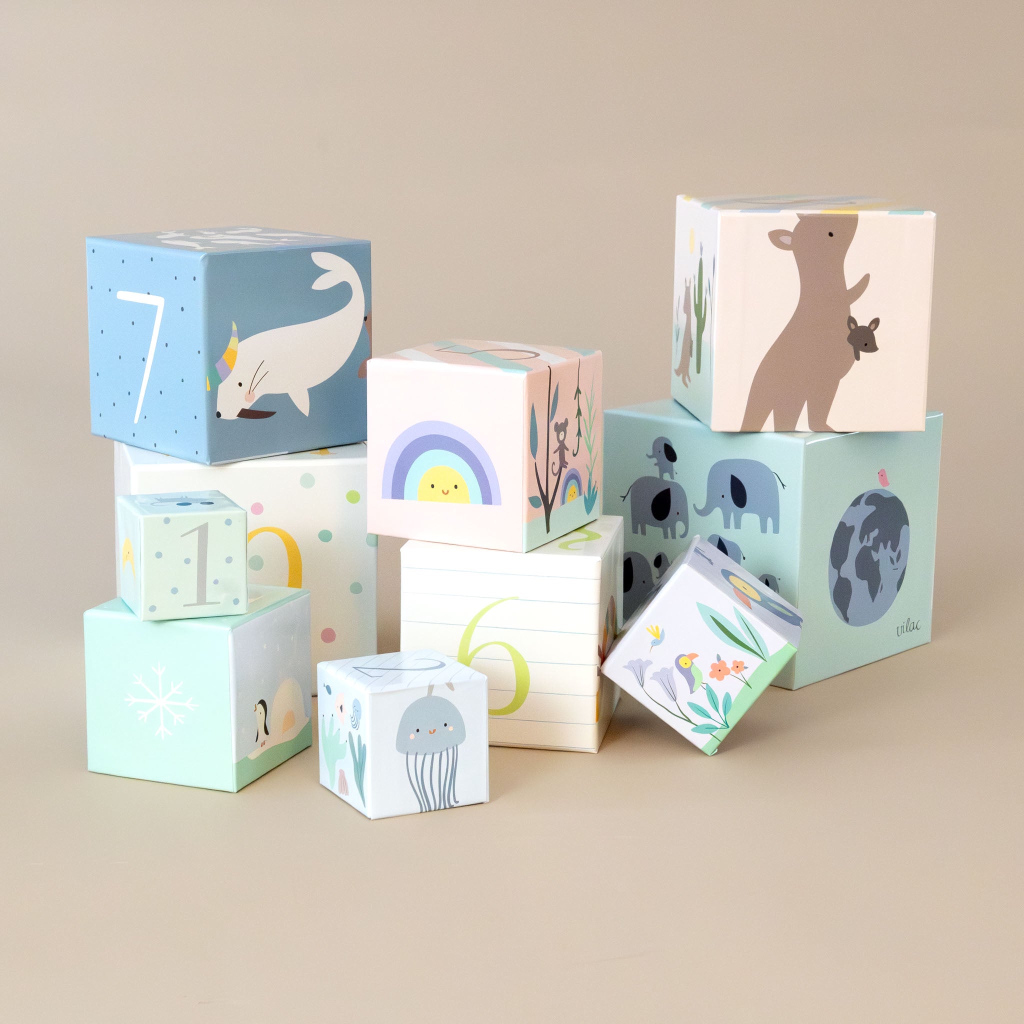 nesting-blocks-animaux-with-animals-and-numbers-on-sides