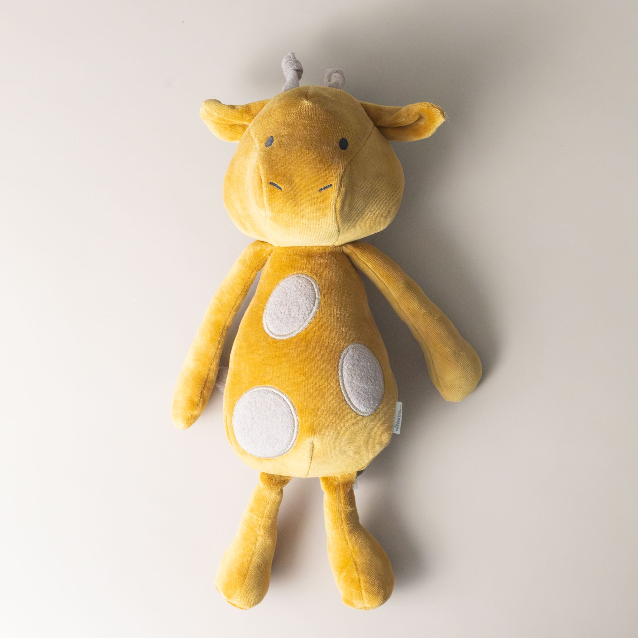 olivia-the-giraffe-stuffed-animal