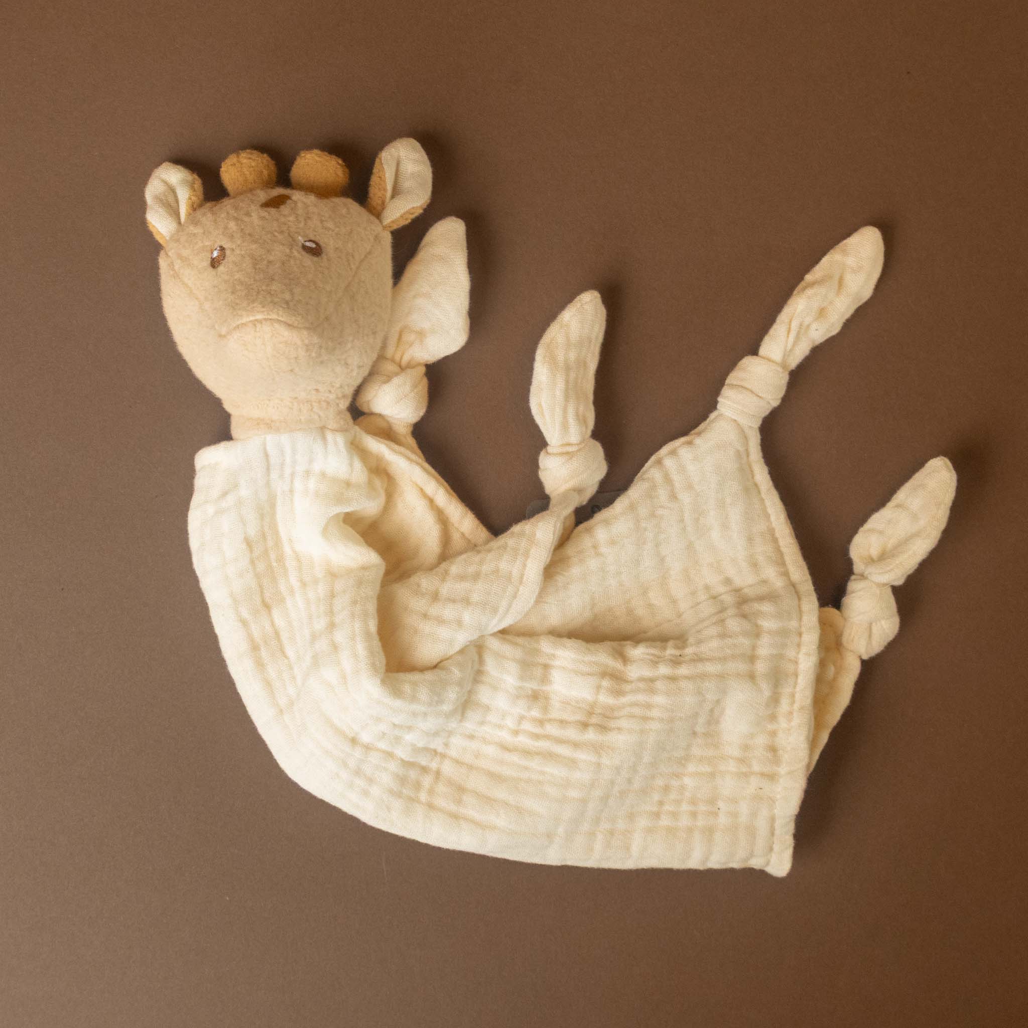 organic-cotton-leonie-giraffe-doudou