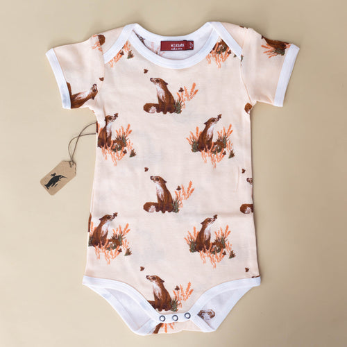 organic-cotton-short-sleeve-onesie-floral-fox-print-on-blush-pink