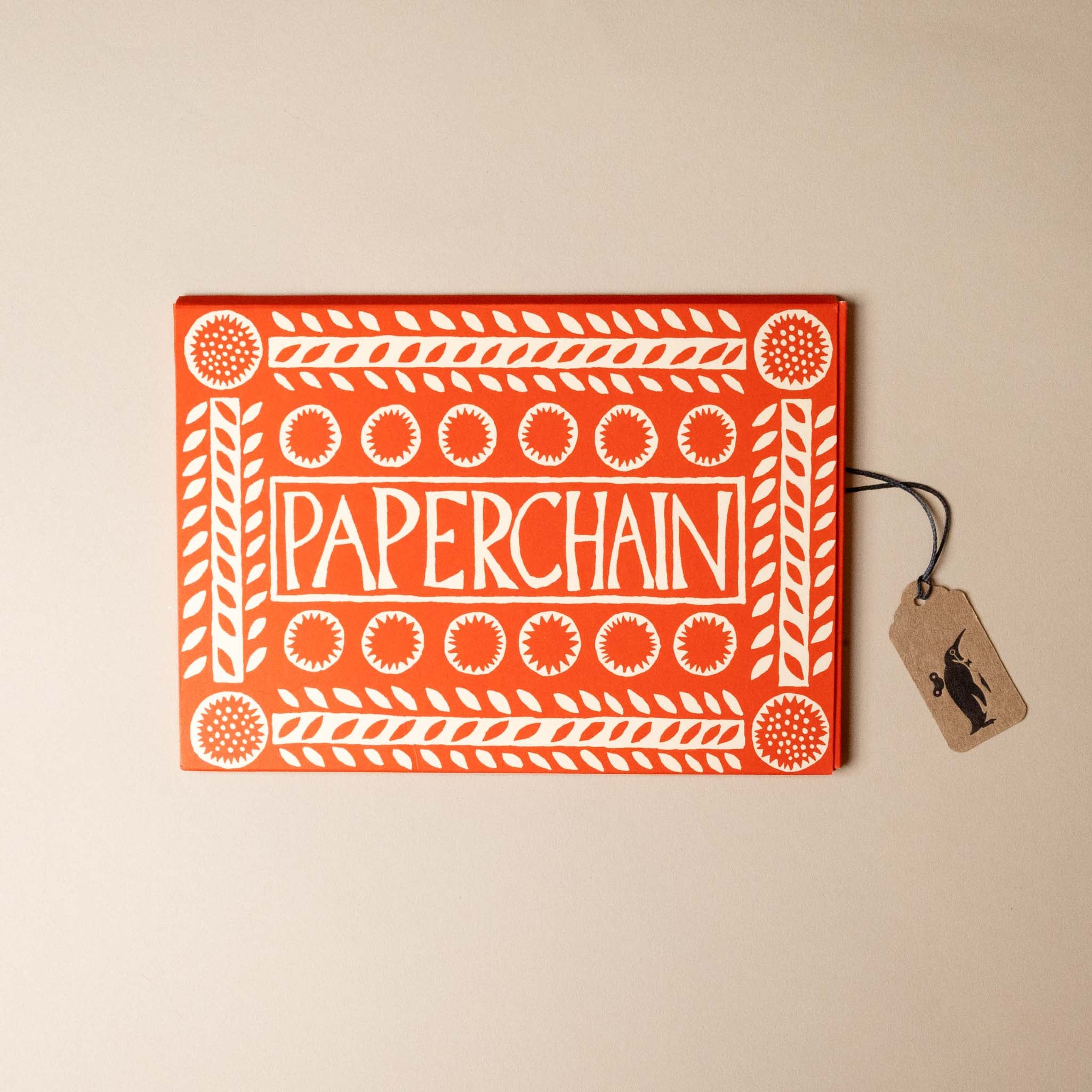 paperchain-set--red-red-white