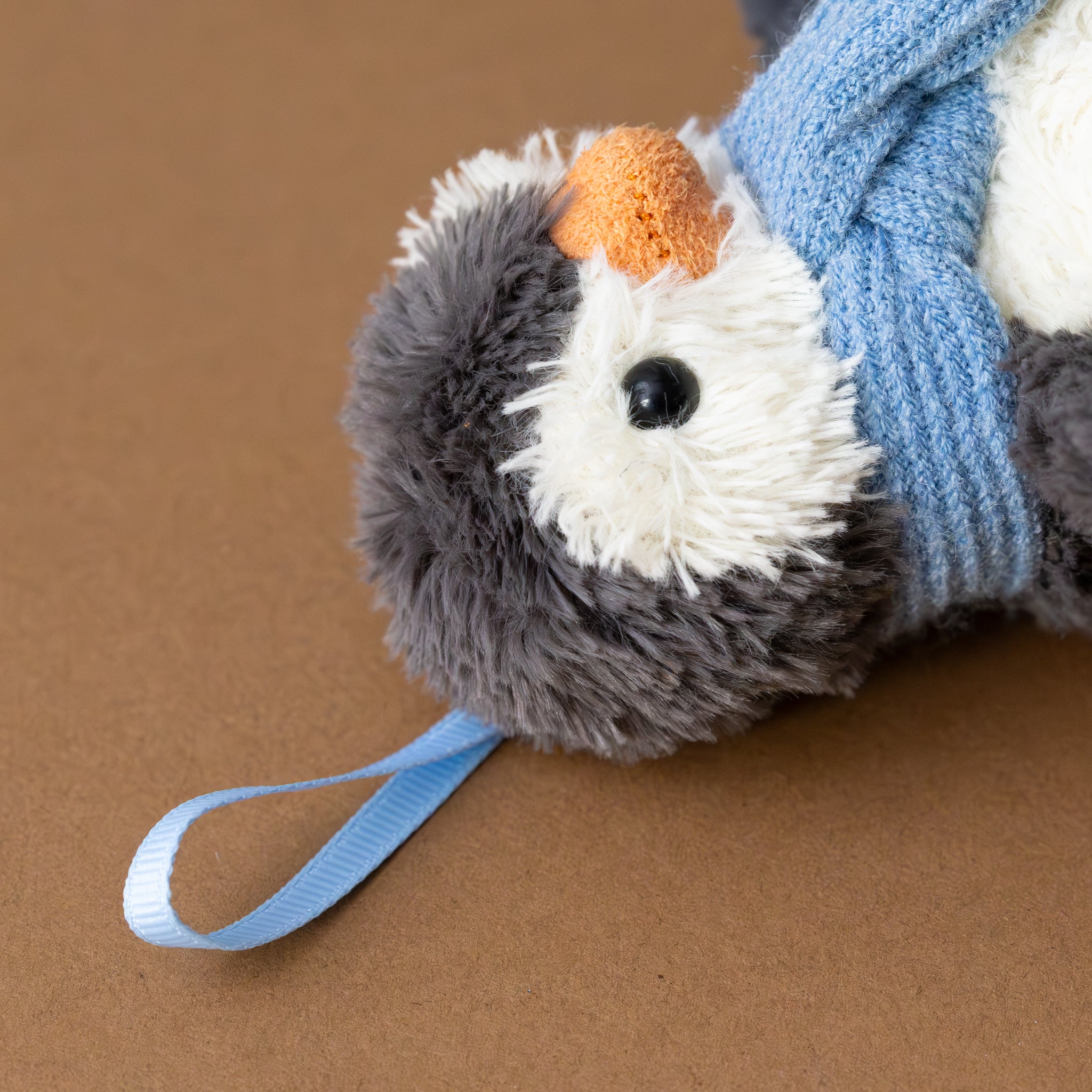 peanut-penguin-ornament-with-blue-scarf