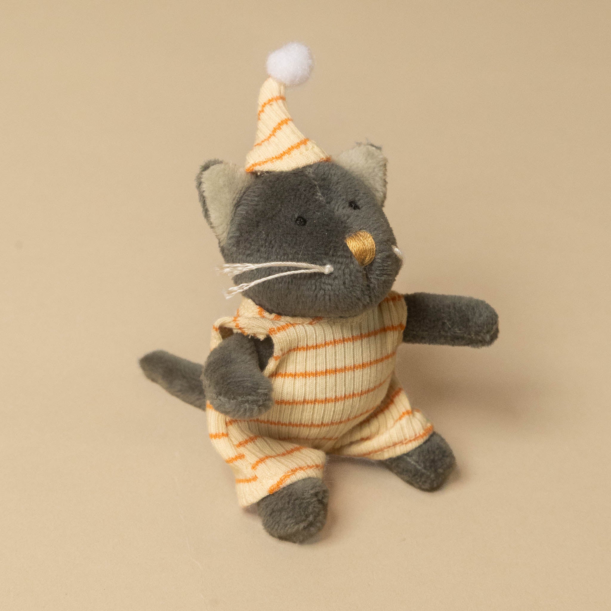 petits-amis-sail-a-way-boat-malo-cat
