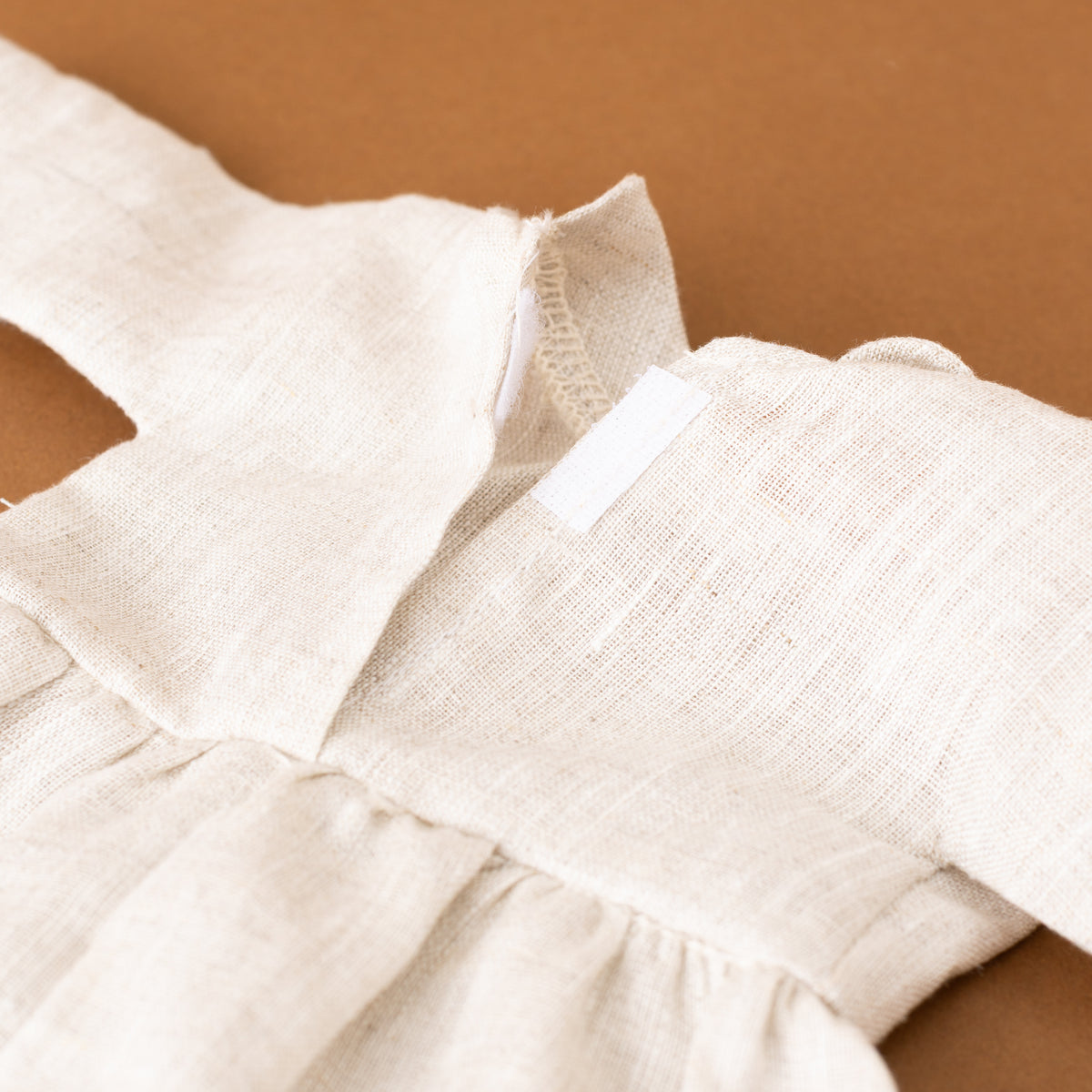 pretend-play-outfit-oat-linen-dress-peter-pan-collar